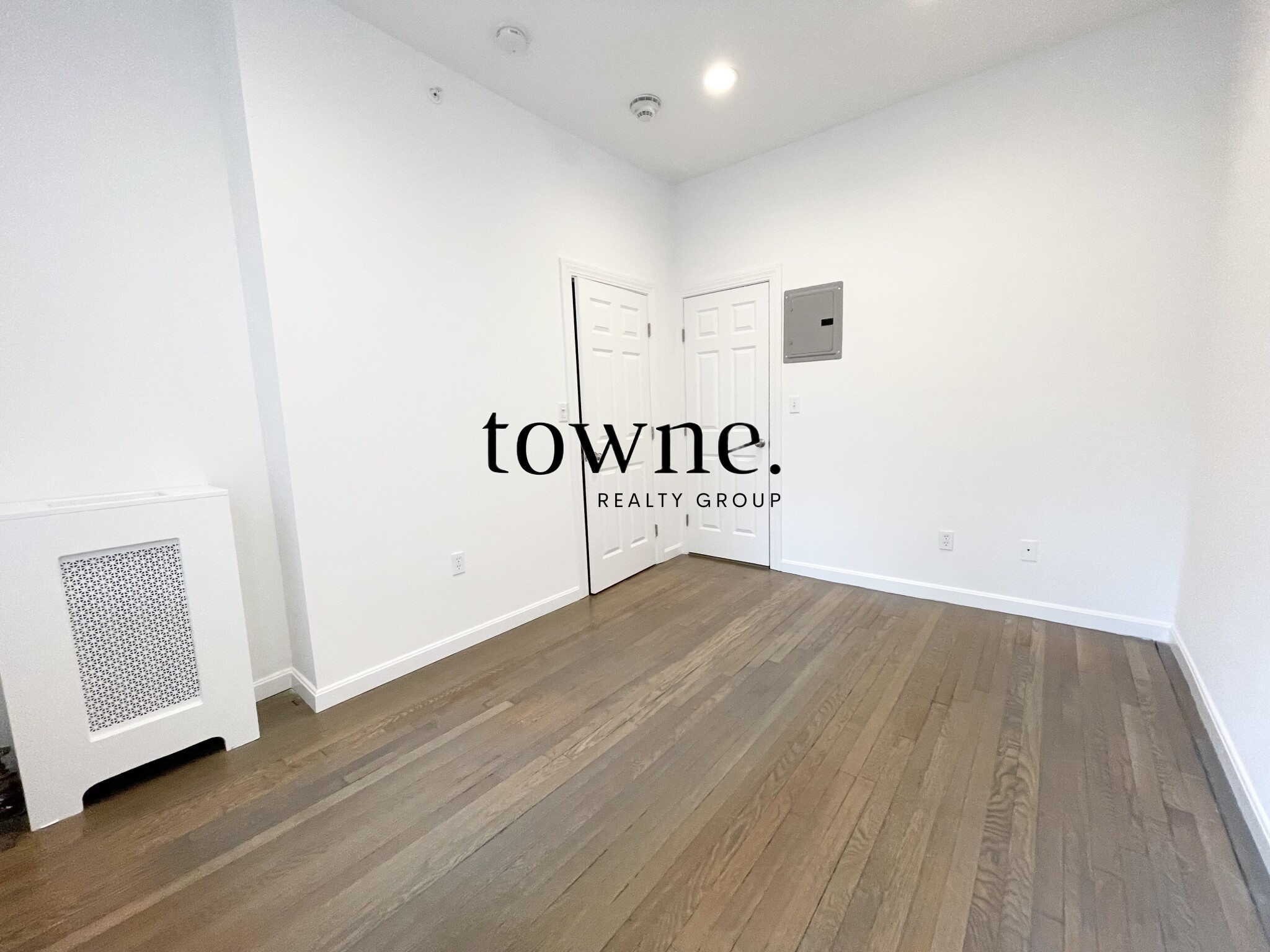 11 Queensberry St, Fenway