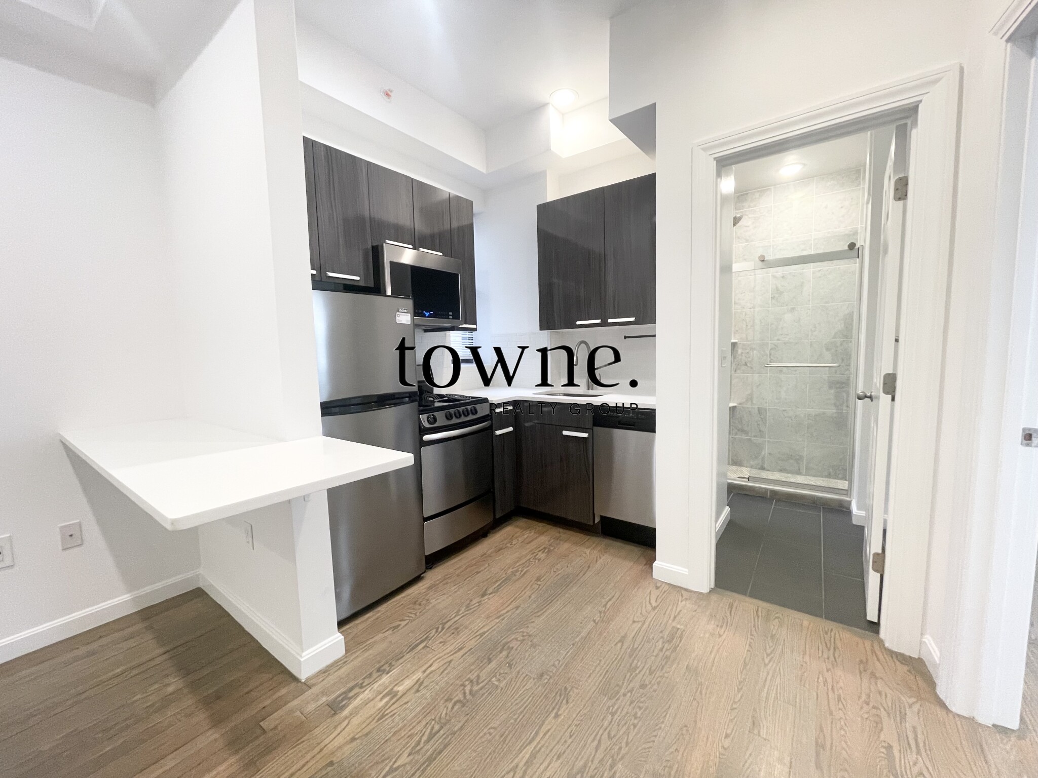 11 Queensberry St, Fenway