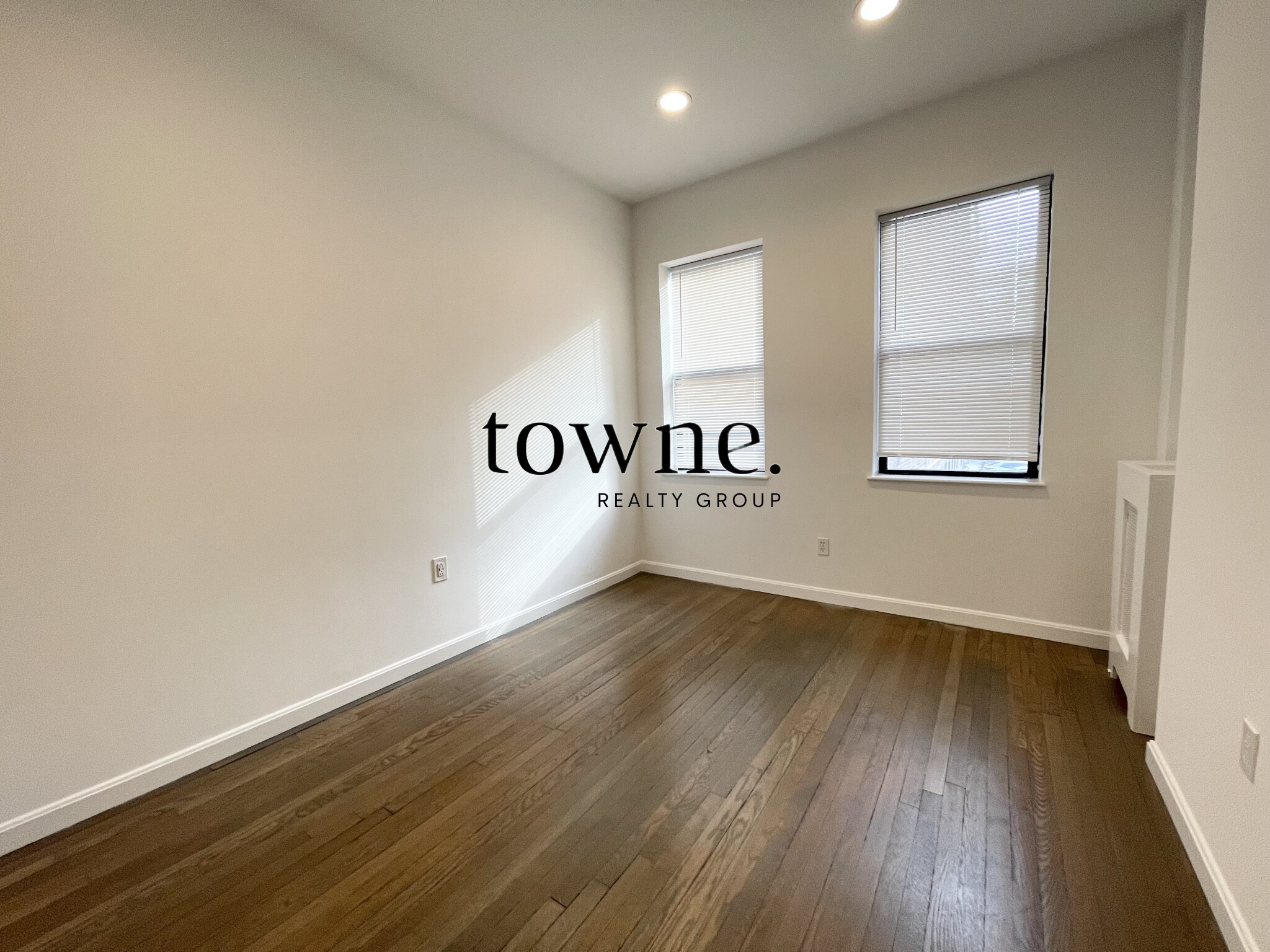 11 Queensberry St, Fenway