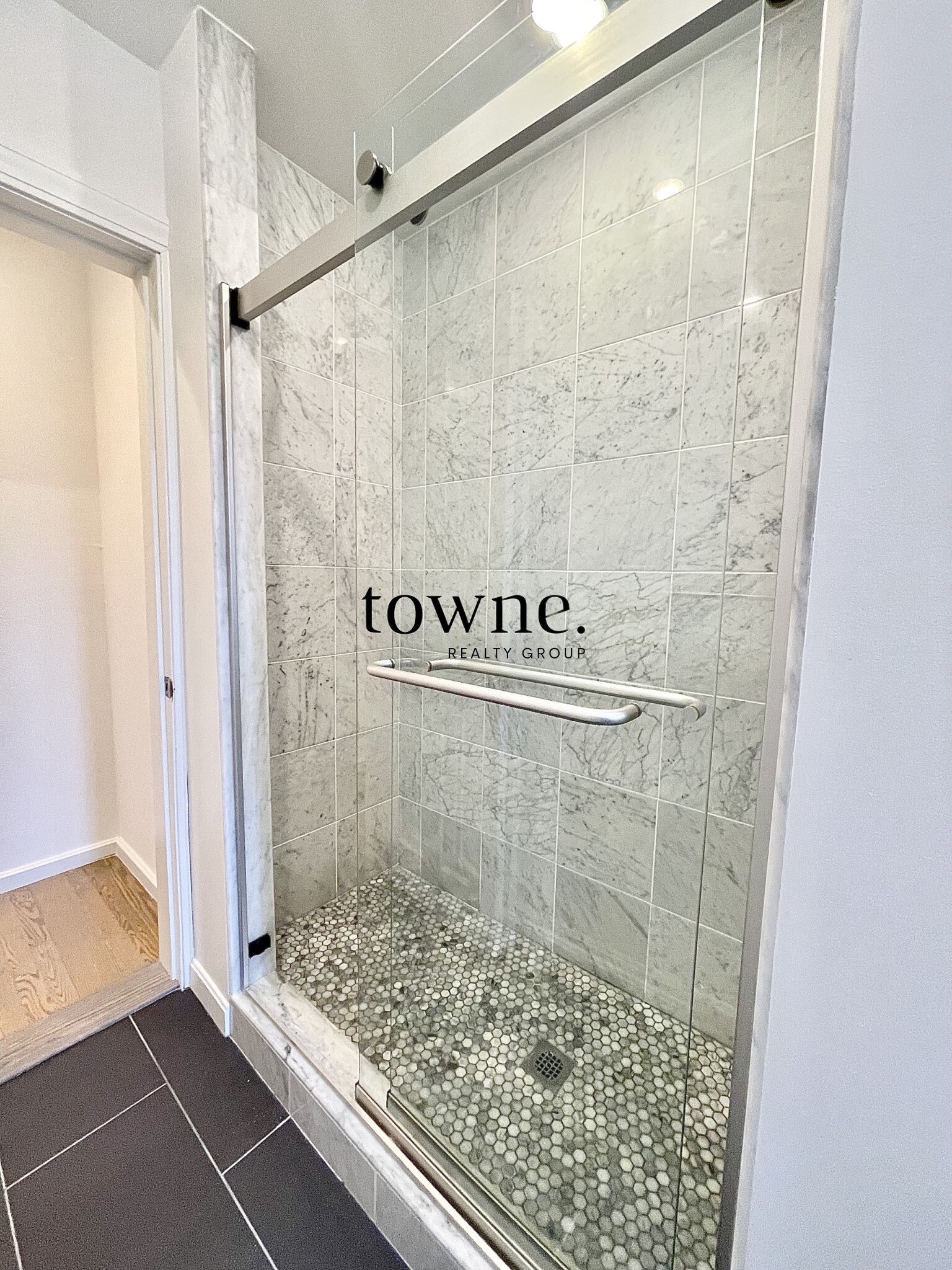 19 Peterborough St, Fenway