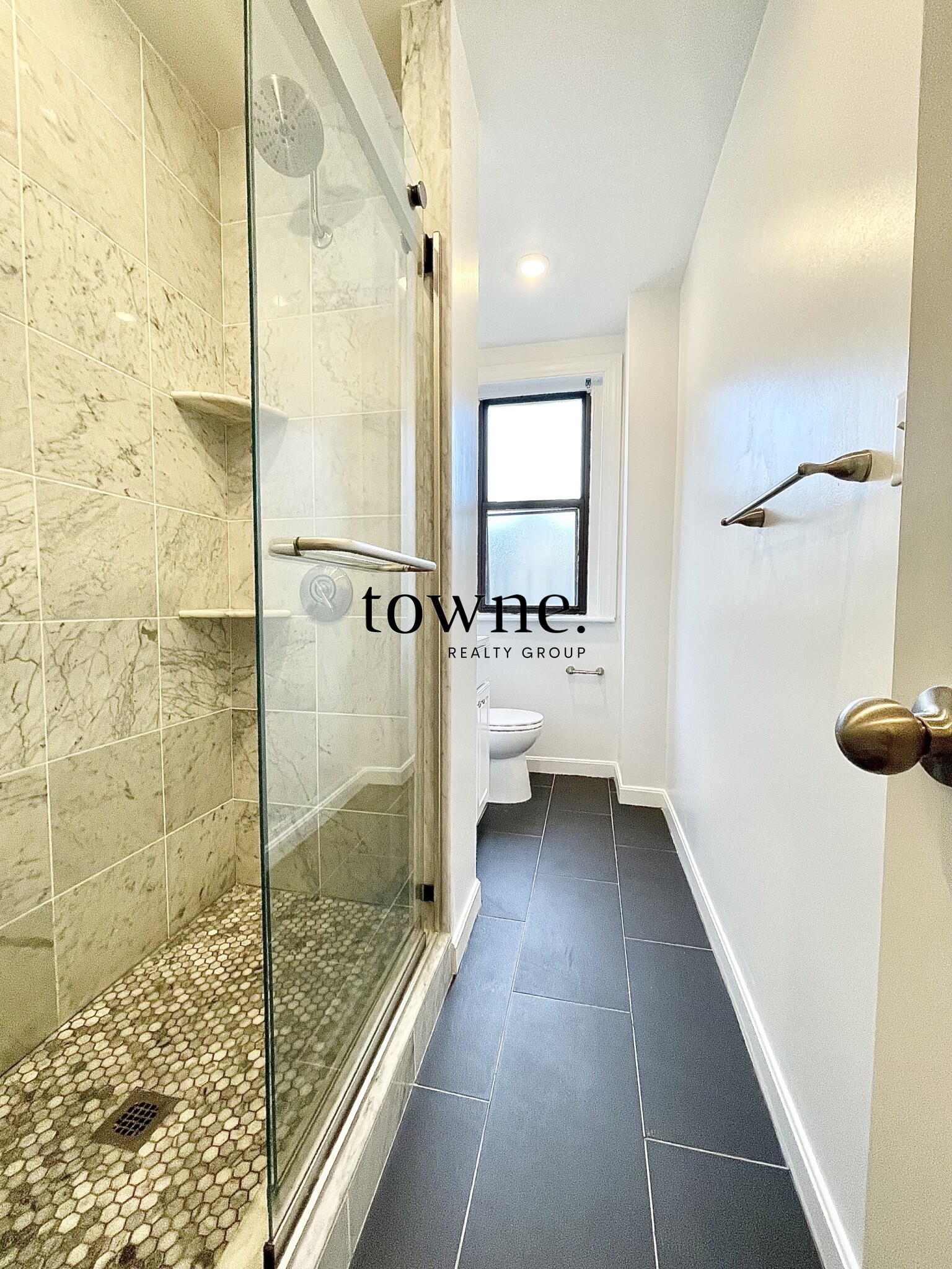 19 Peterborough St, Fenway