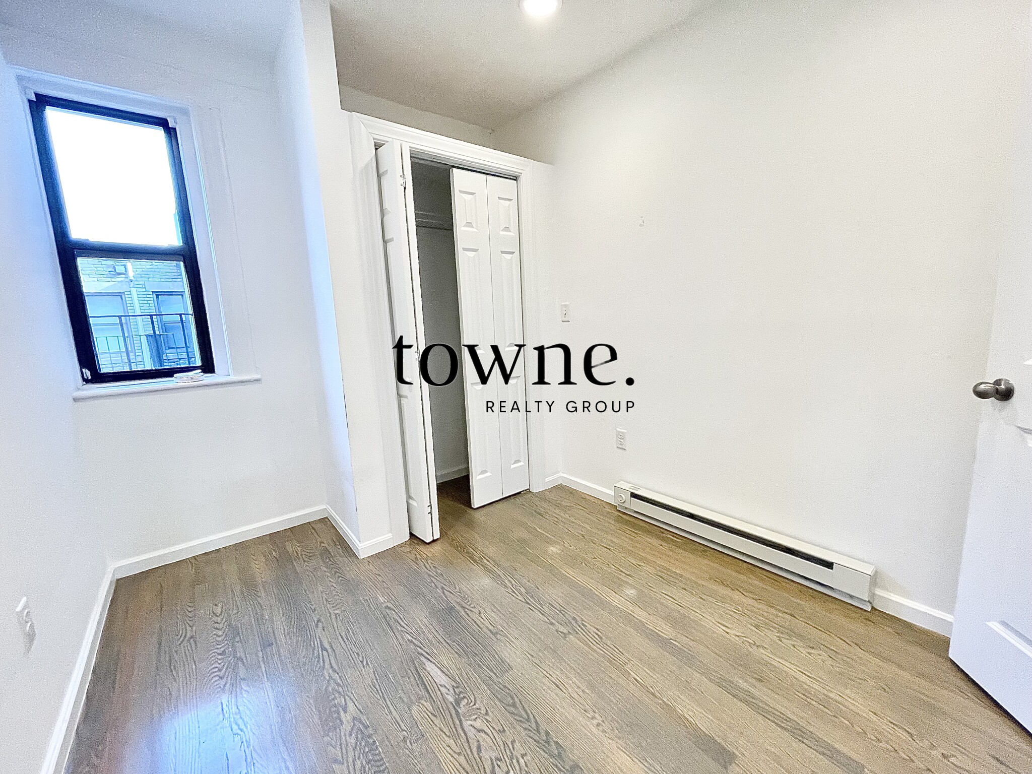 19 Peterborough St, Fenway