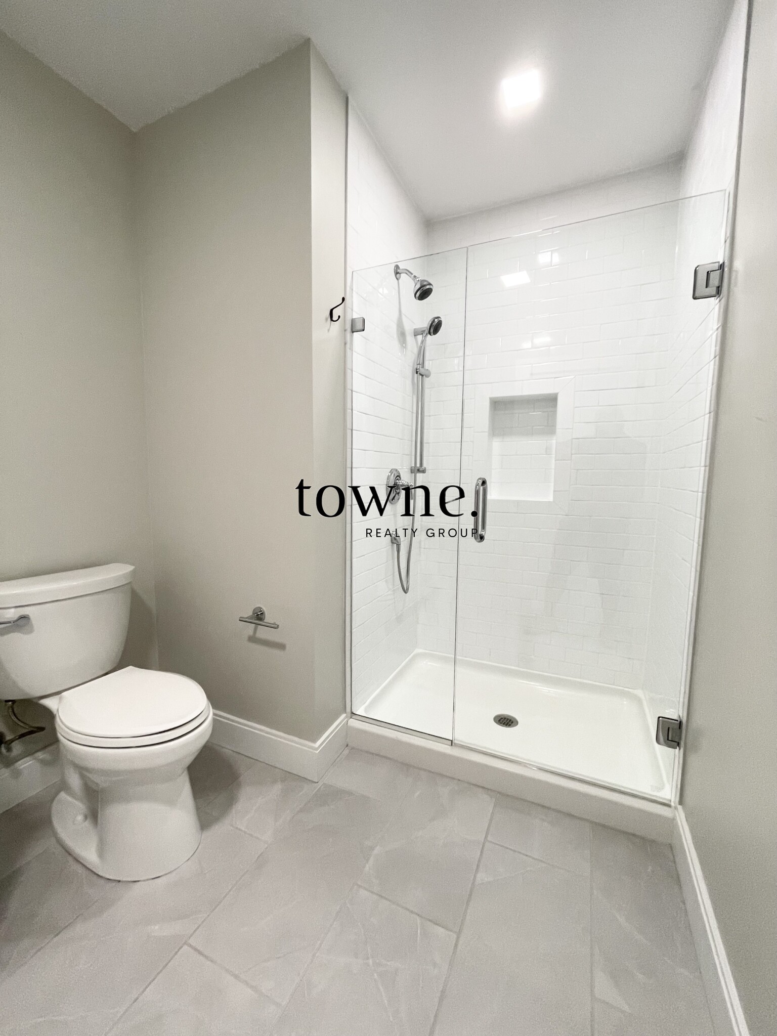 200 Old Colony Ave, South Boston