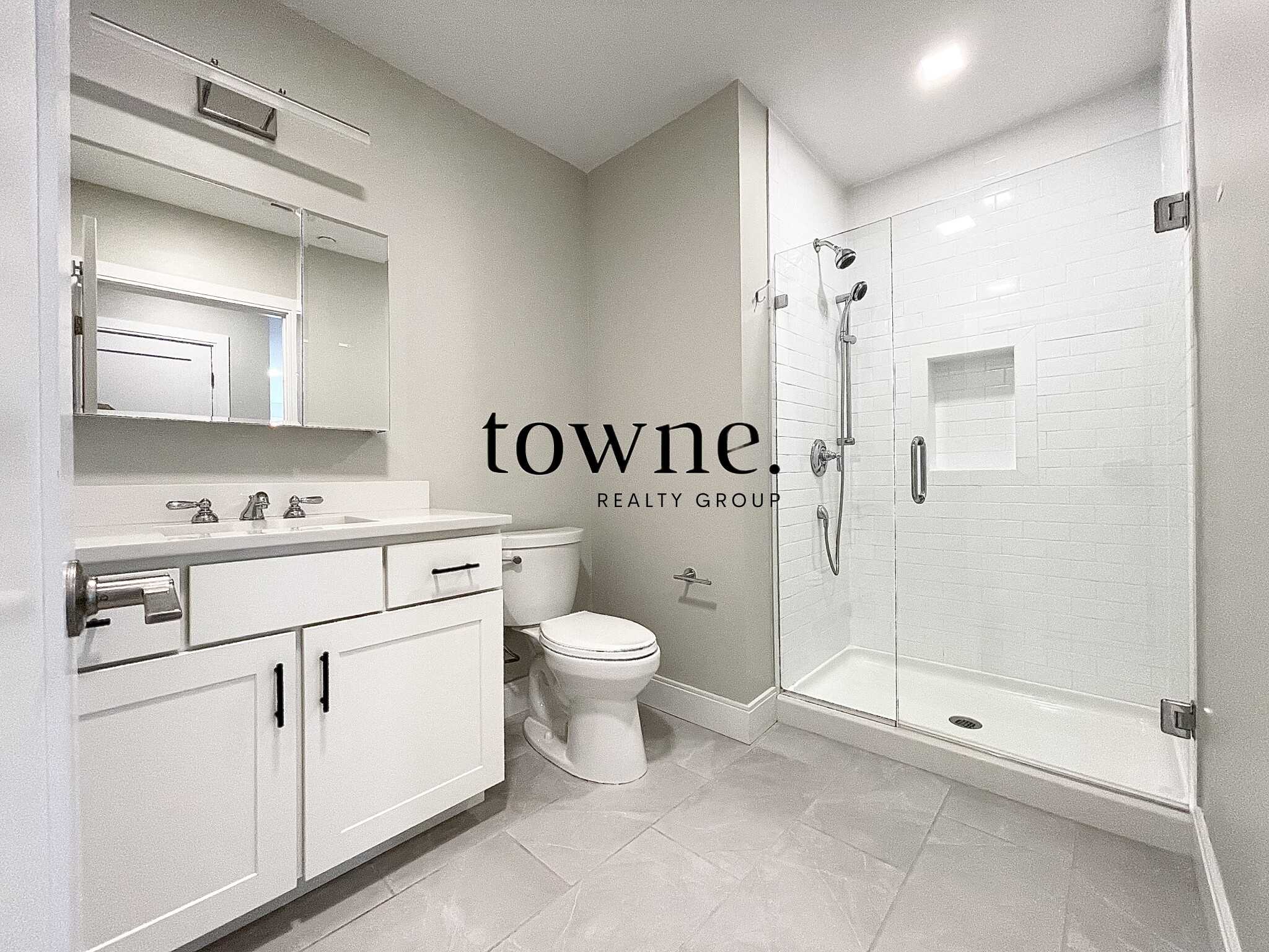 200 Old Colony Ave, South Boston