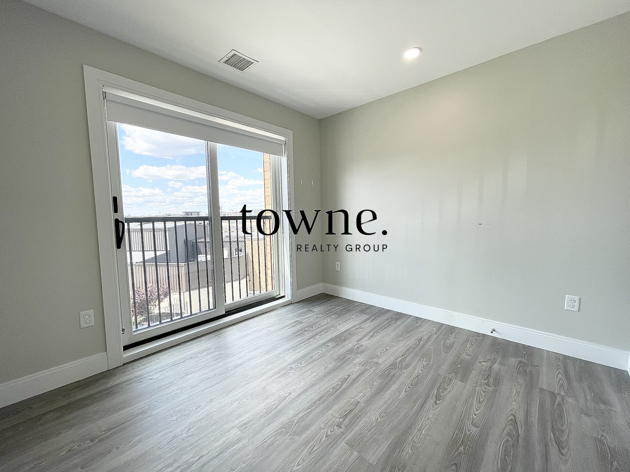 200 Old Colony Ave, South Boston