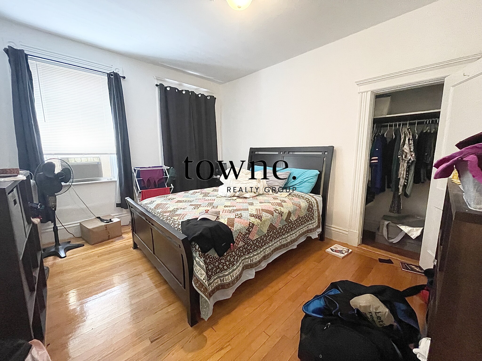 40 Queensberry St, Fenway