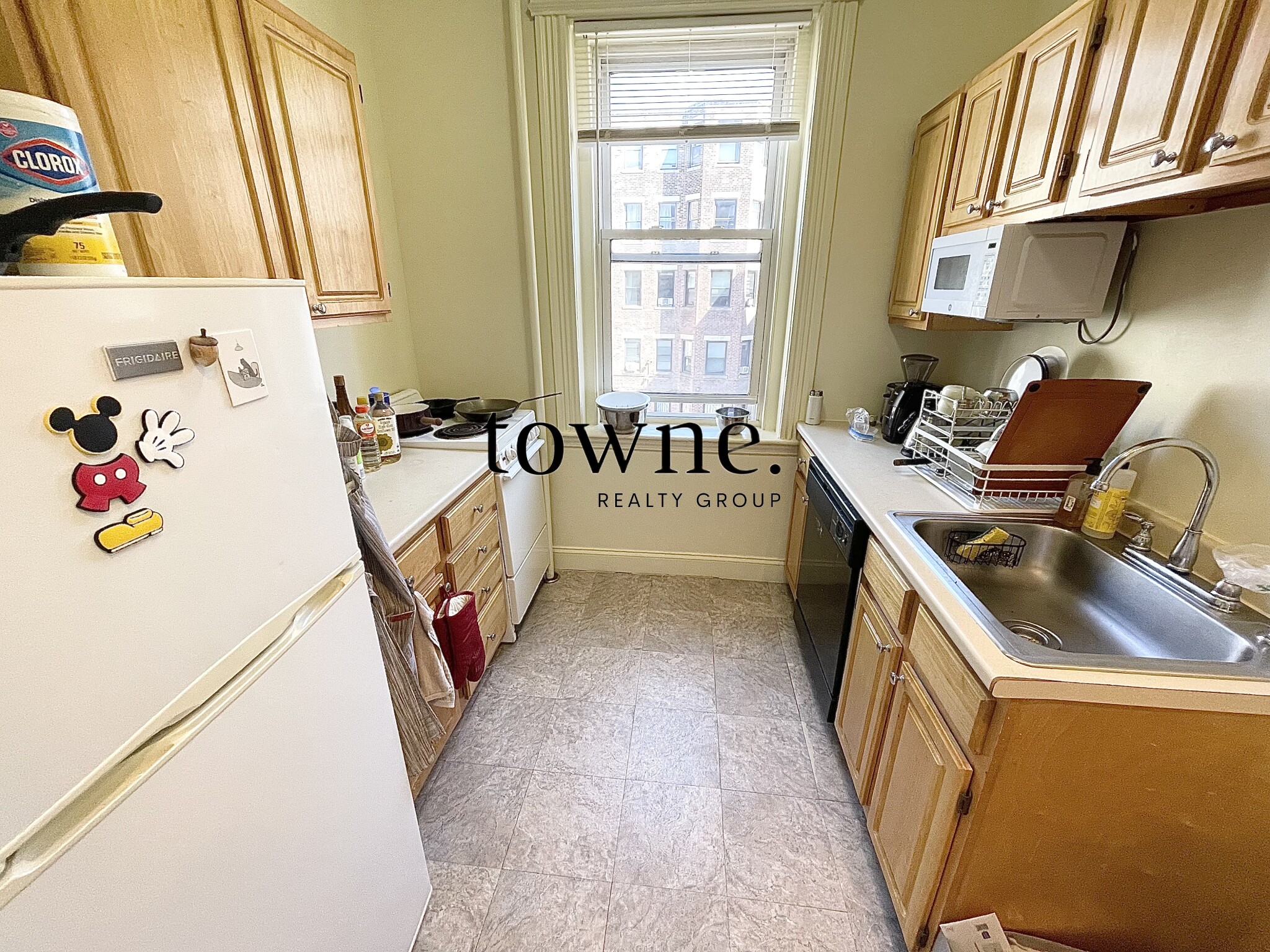 16 Queensberry St, Fenway