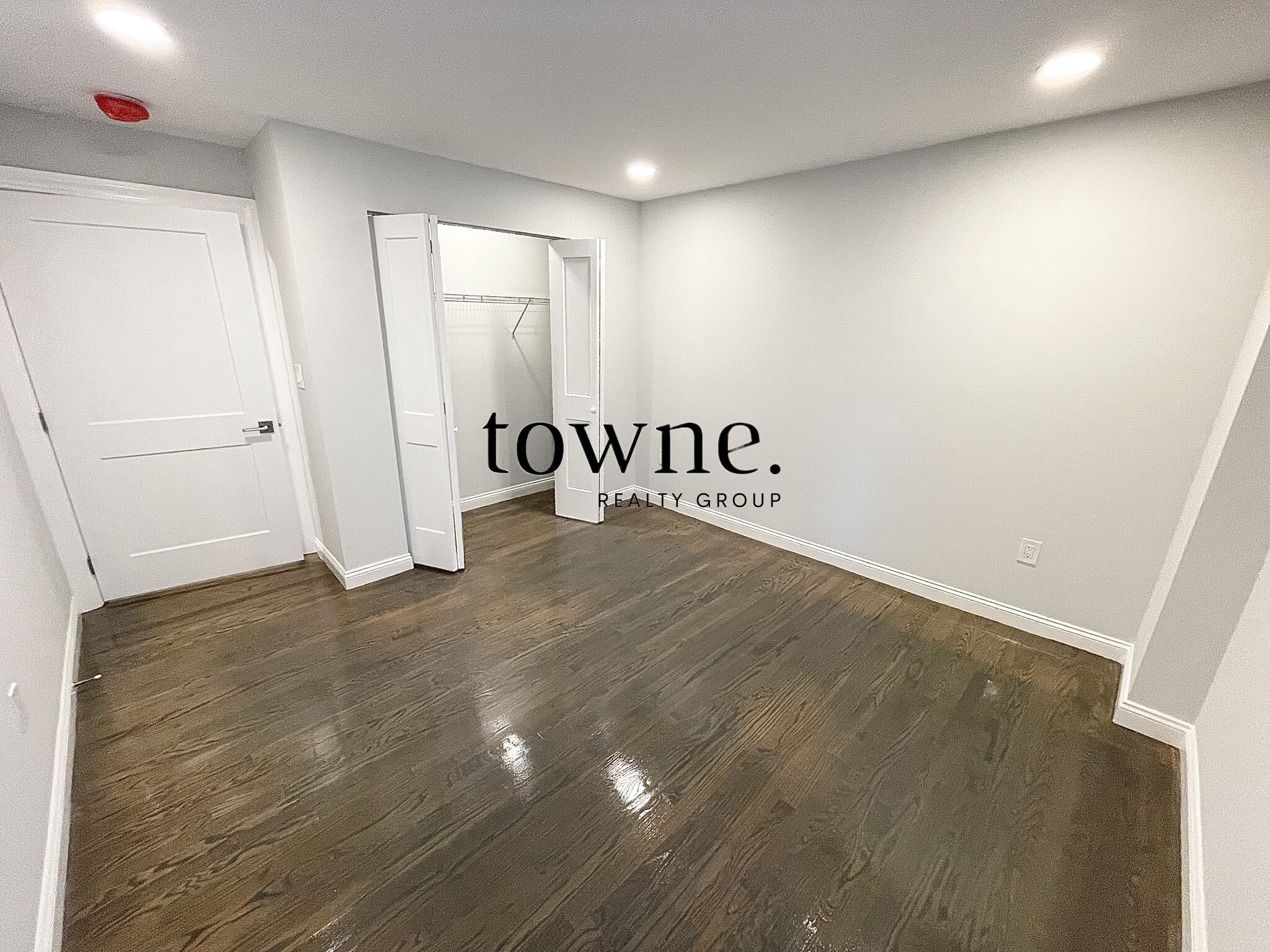 100 Jersey St, Fenway