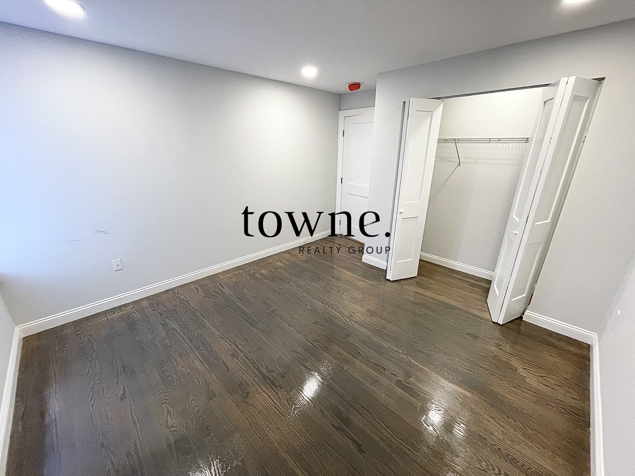 100 Jersey St, Fenway