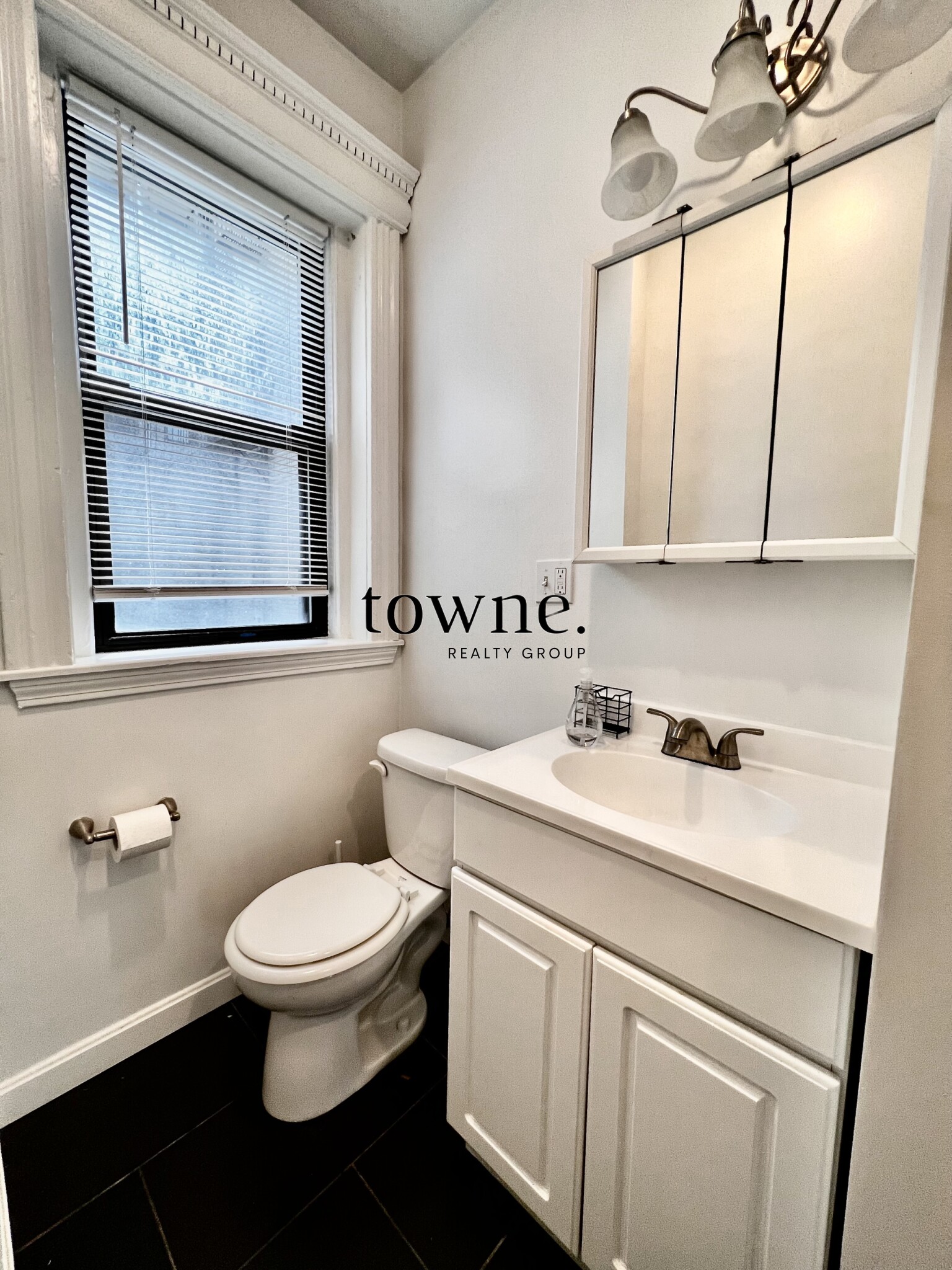 11 Peterborough St, Fenway