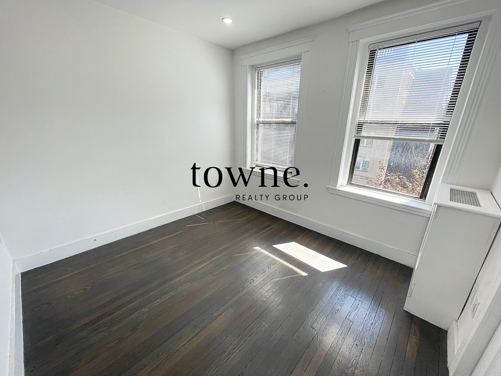 11 Peterborough St, Fenway