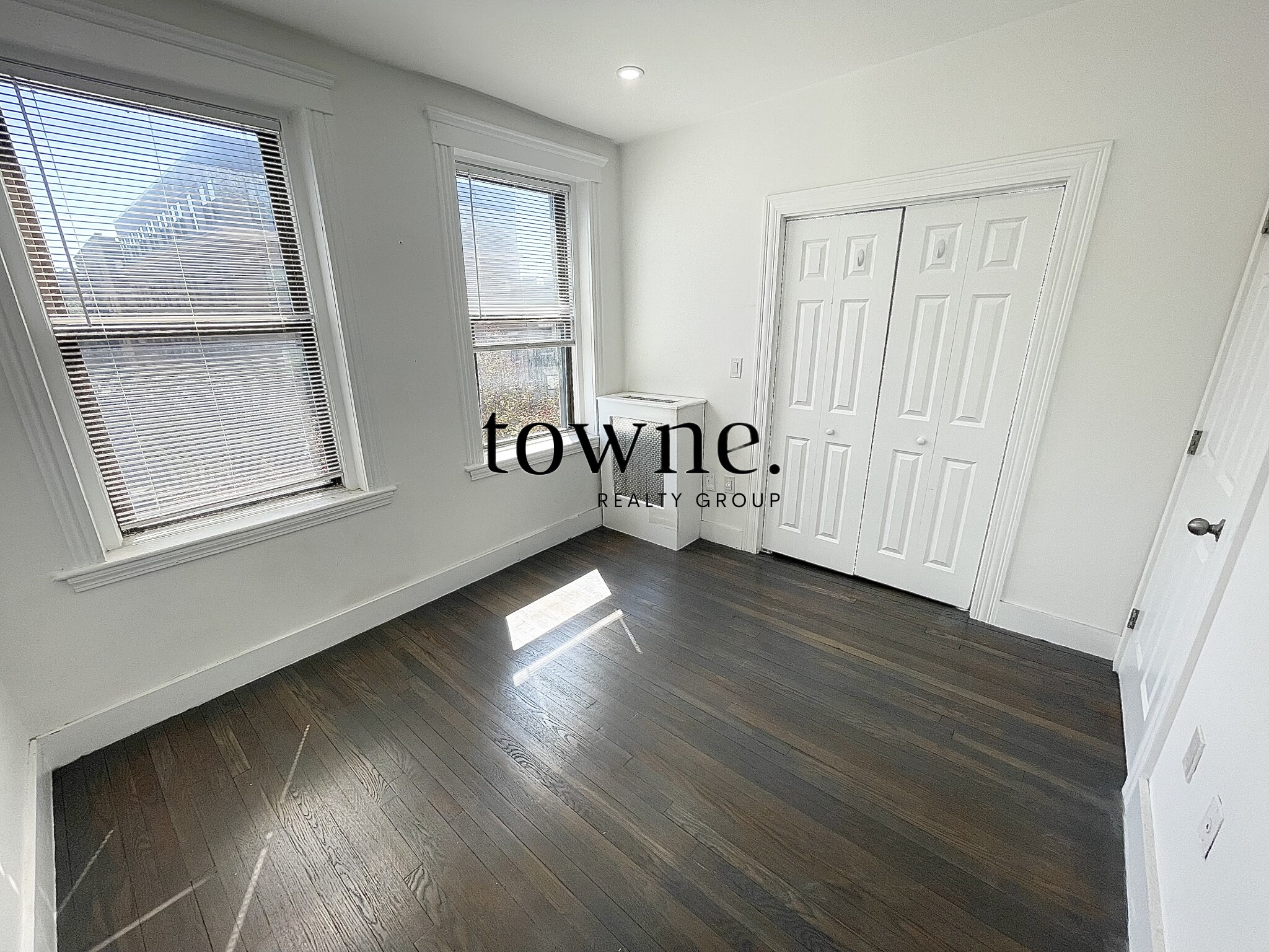 11 Peterborough St, Fenway