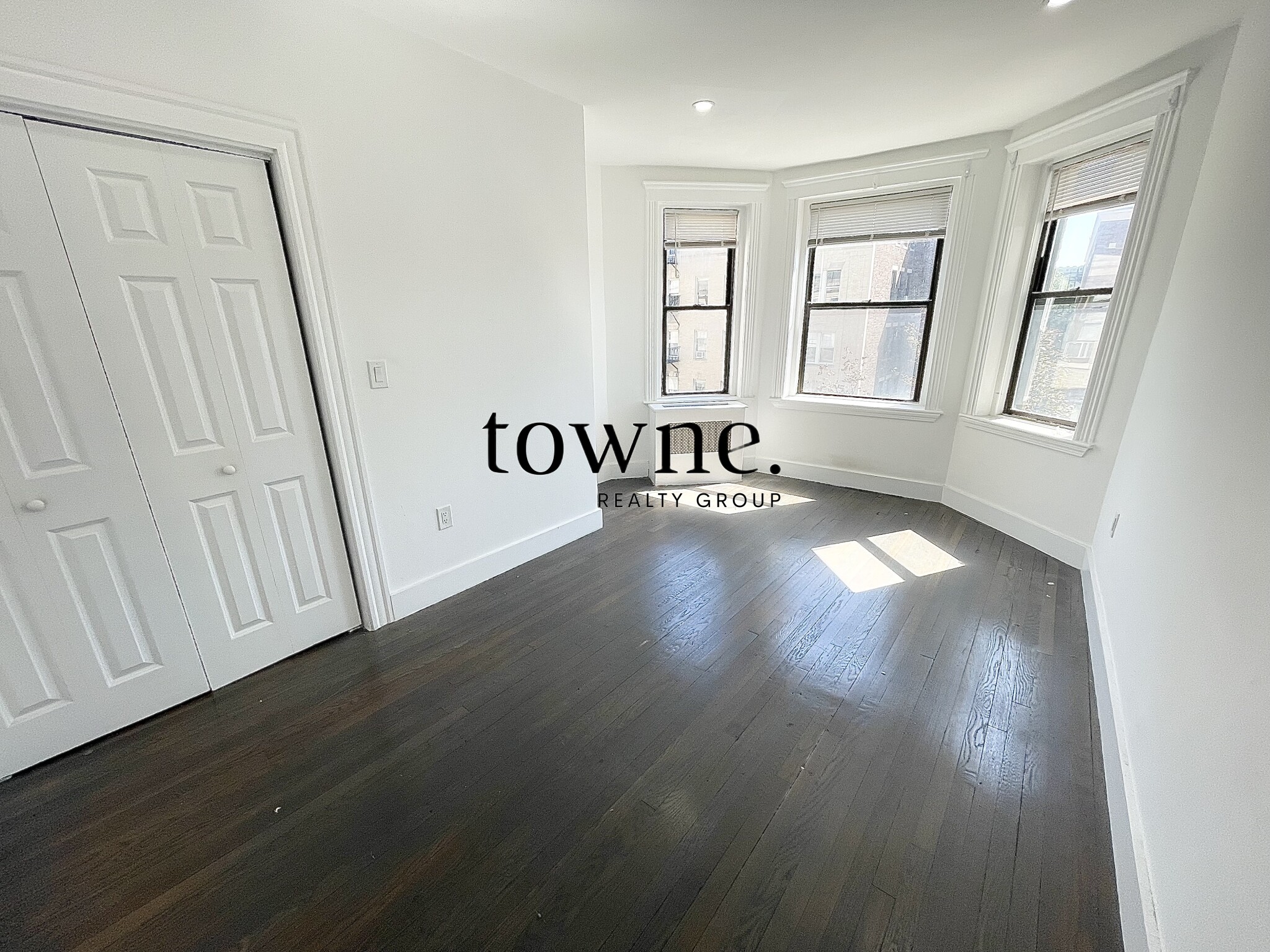 11 Peterborough St, Fenway