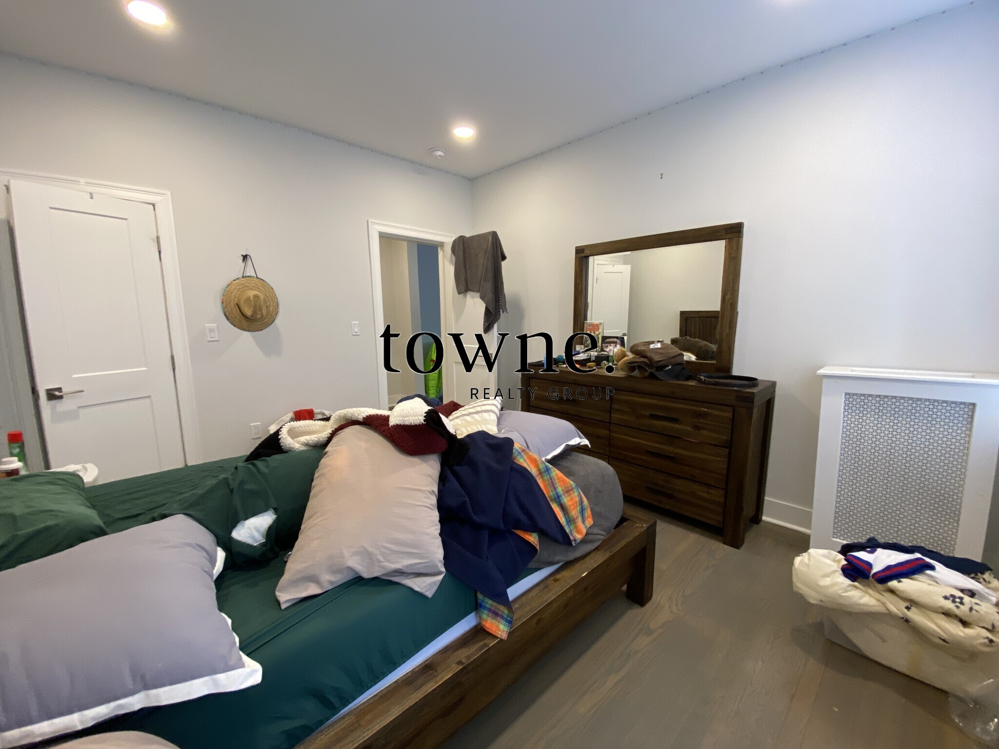 20 Queensberry St, Fenway