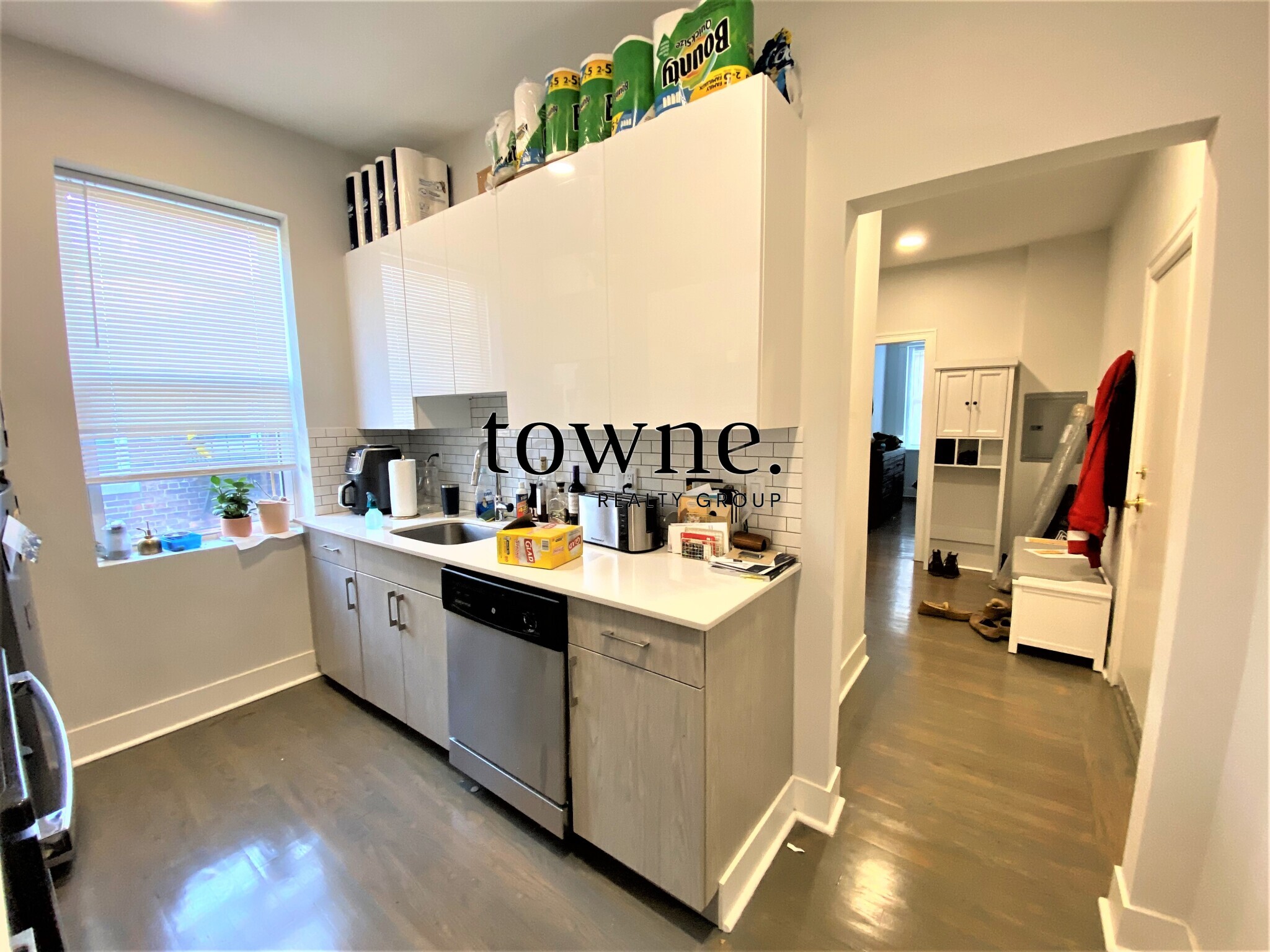 20 Queensberry St, Fenway