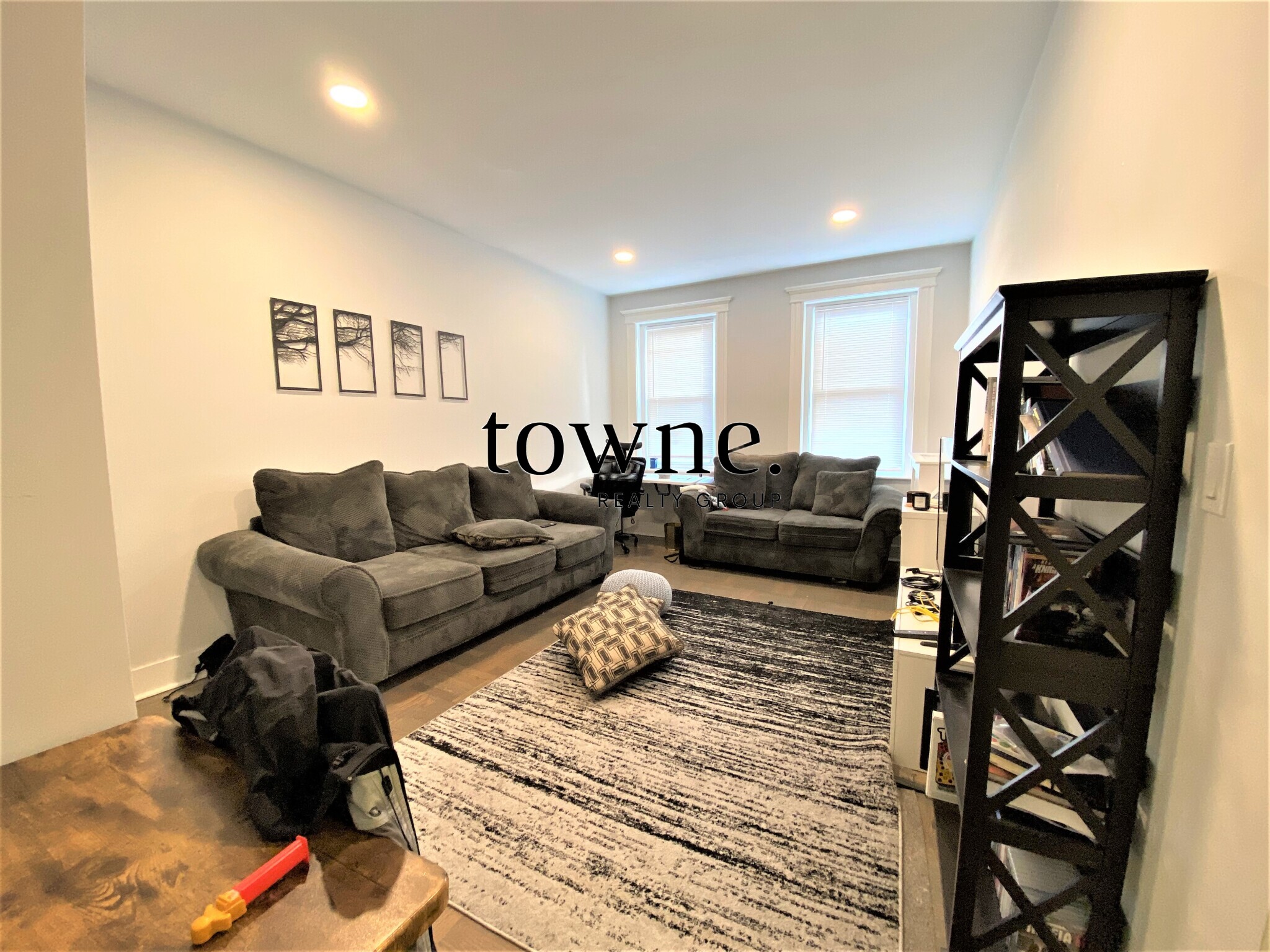 20 Queensberry St, Fenway