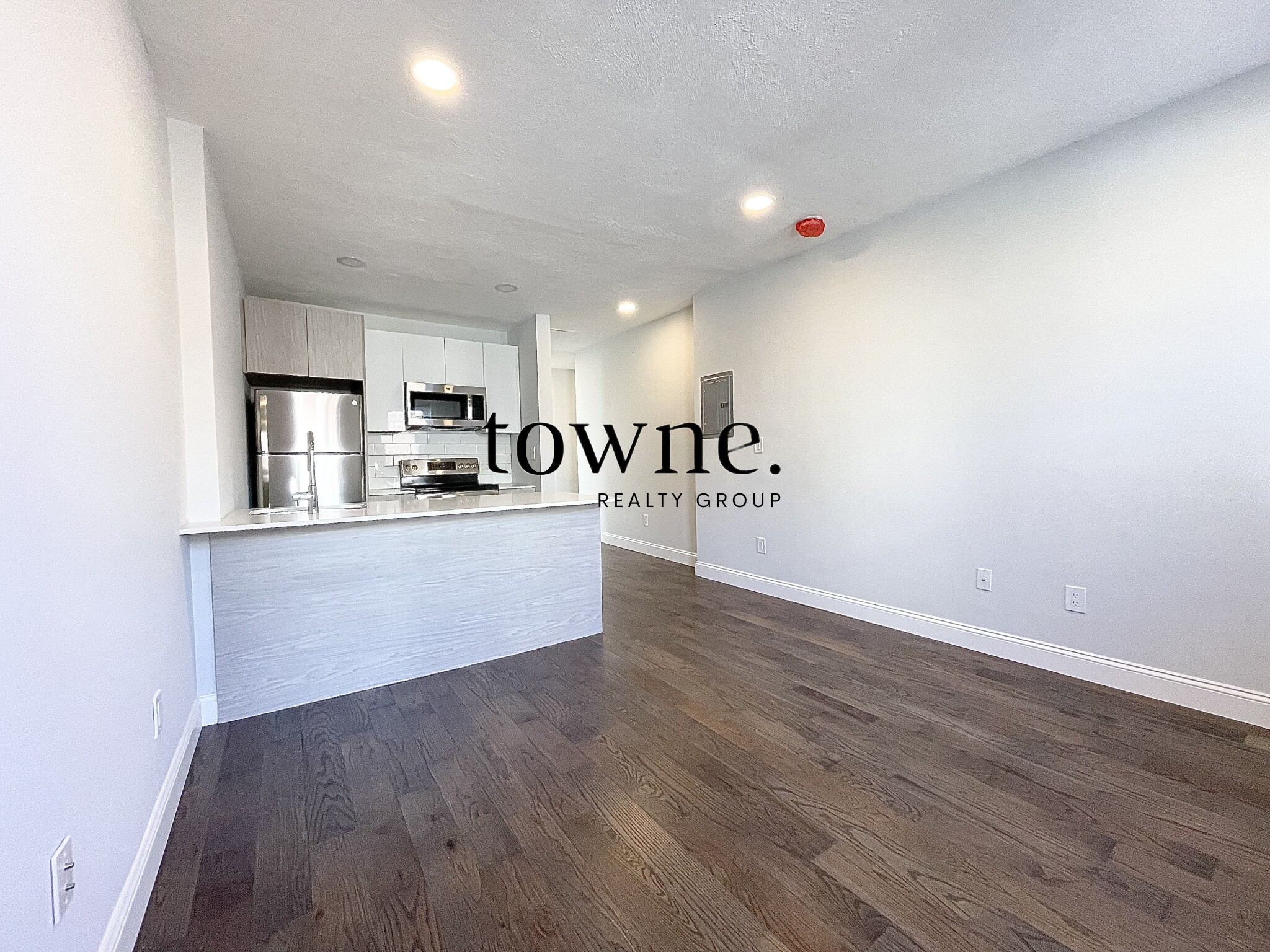 55 Queensberry St, Fenway