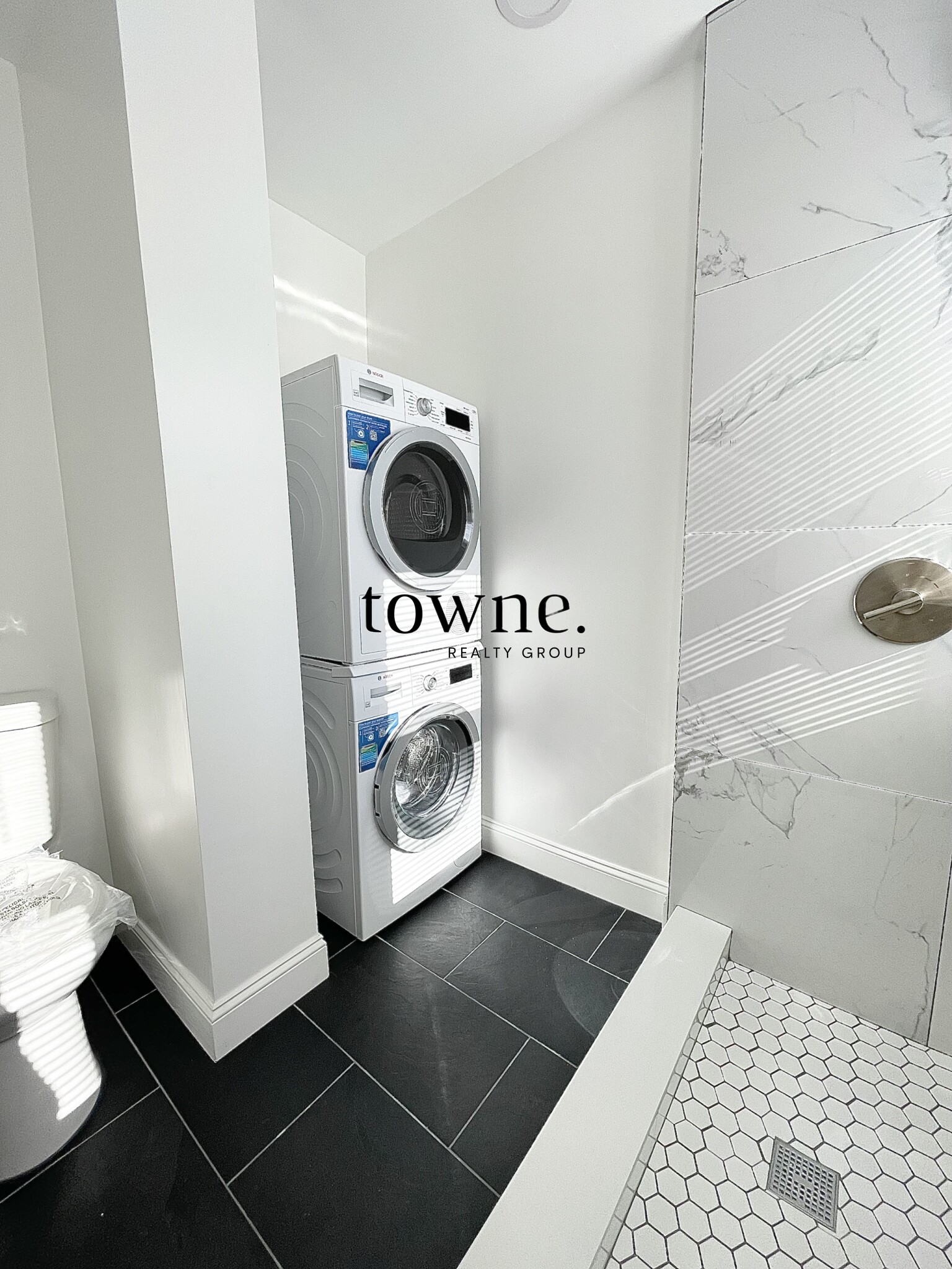 55 Queensberry St, Fenway