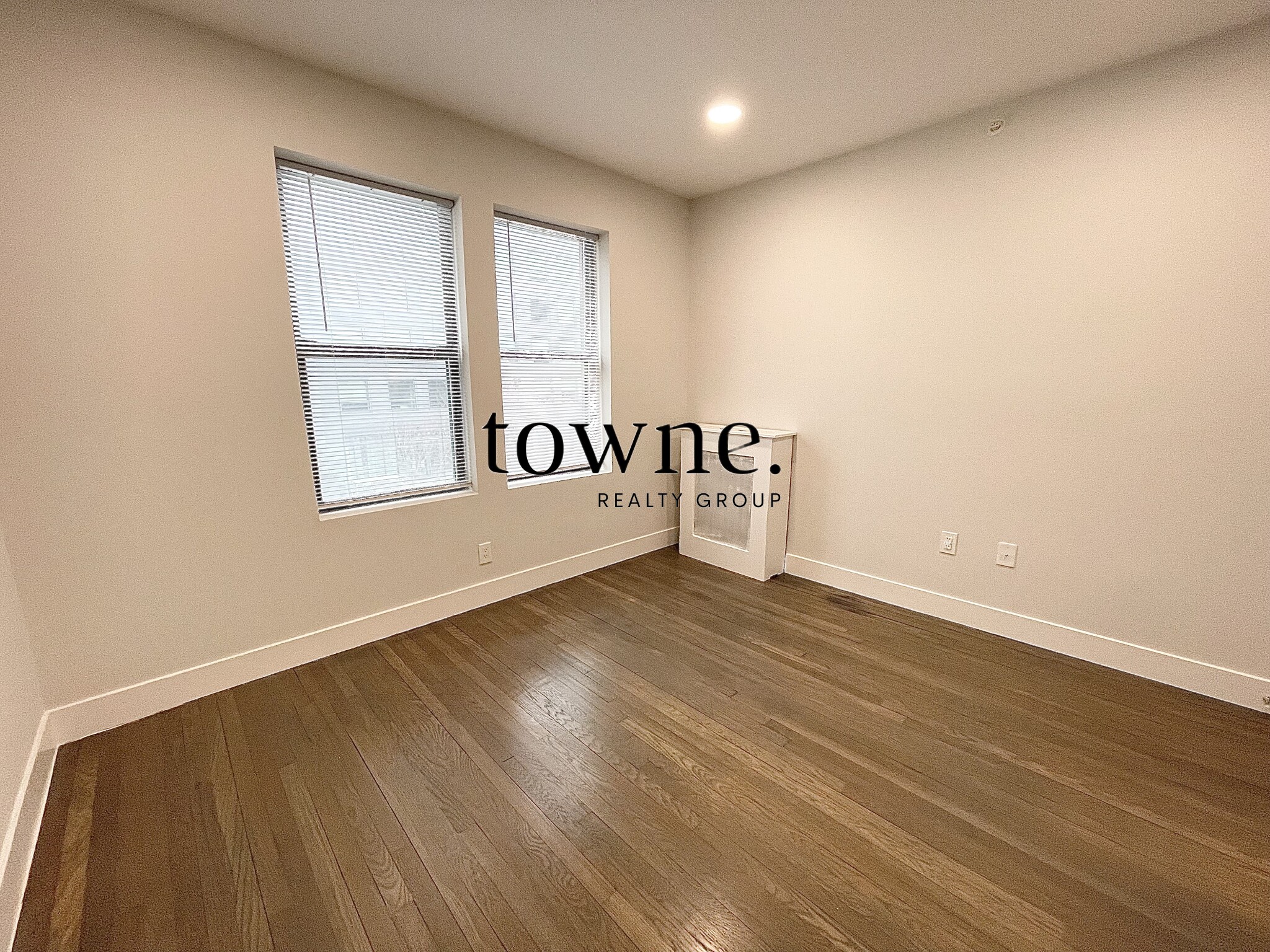 11 Peterborough St, Fenway