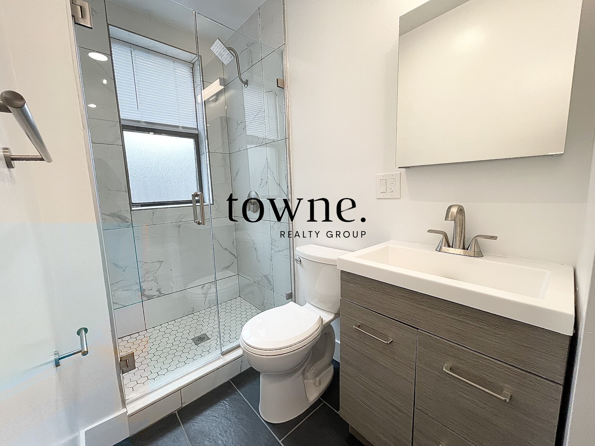 11 Peterborough St, Fenway