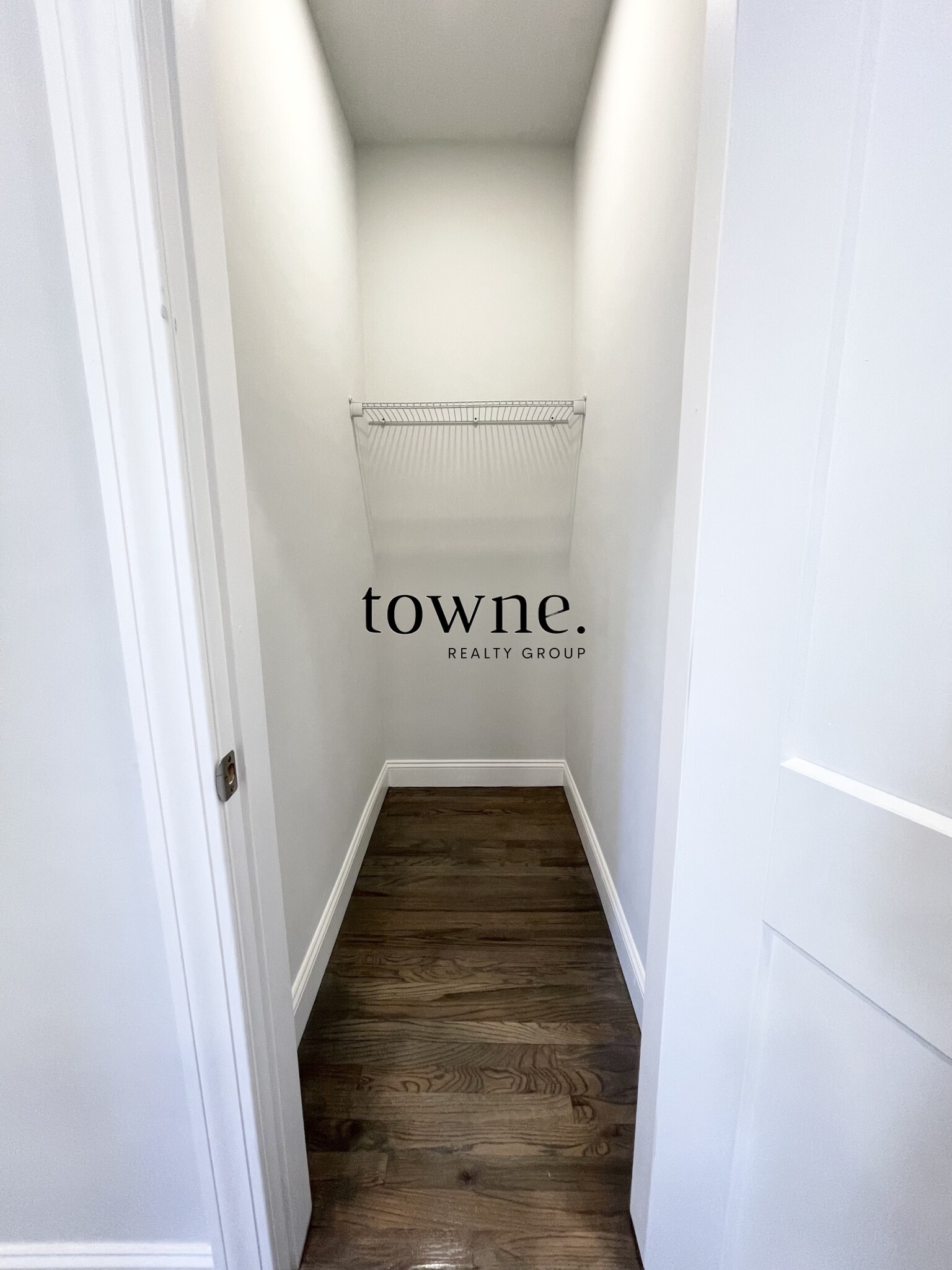 106 Queensberry St, Fenway