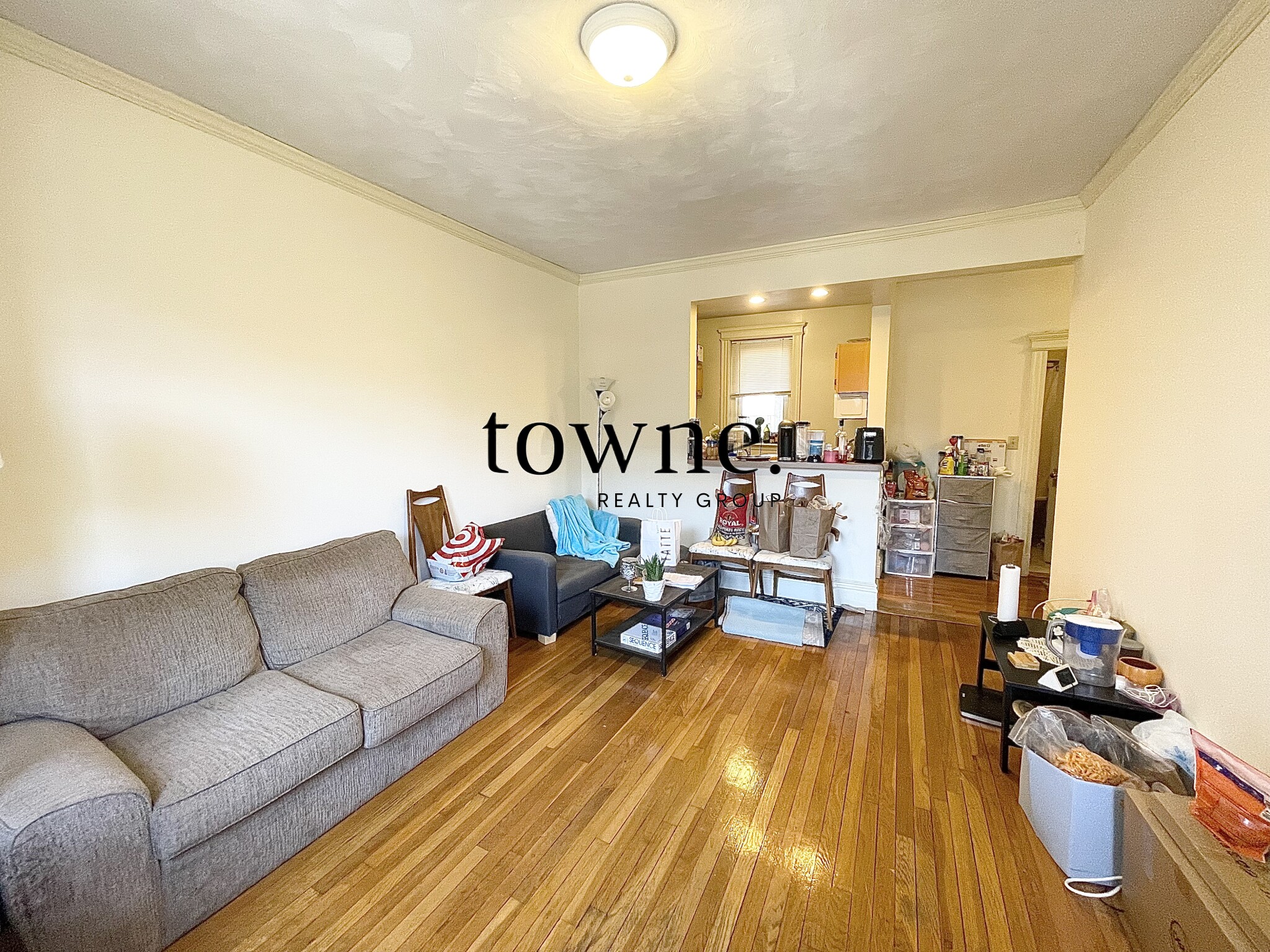 109 Queensberry St, Fenway