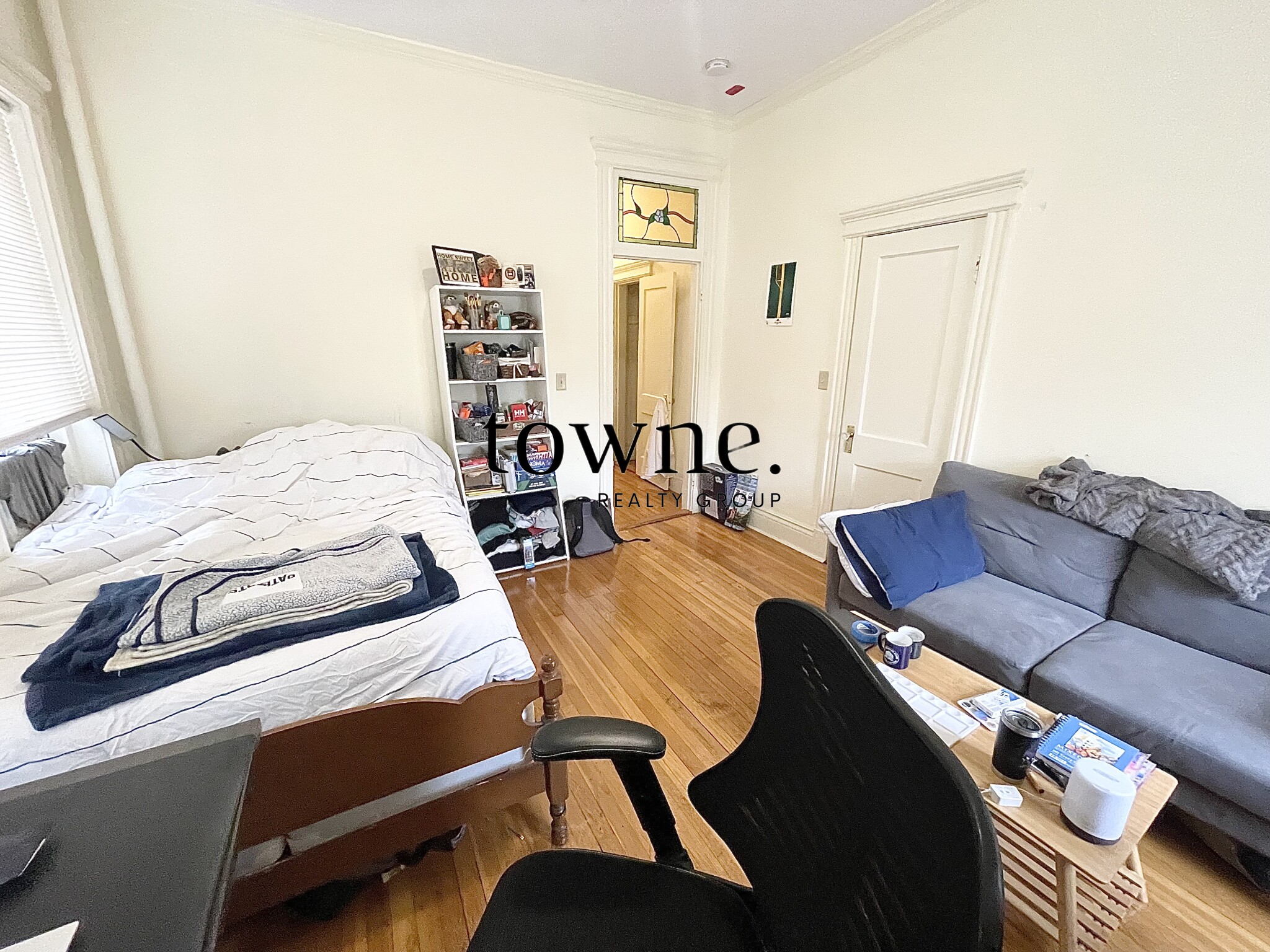 106 Queensberry St, Fenway