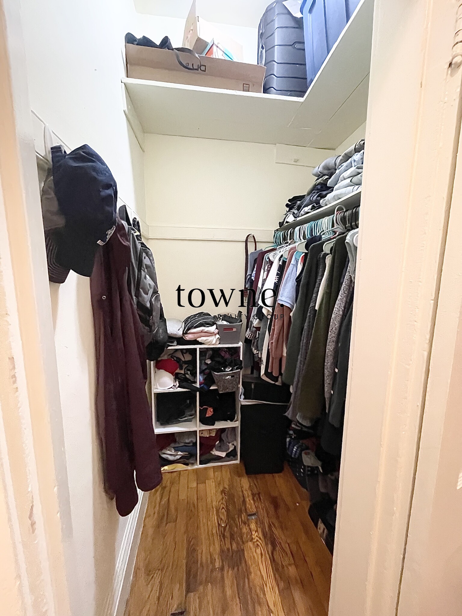 106 Queensberry St, Fenway