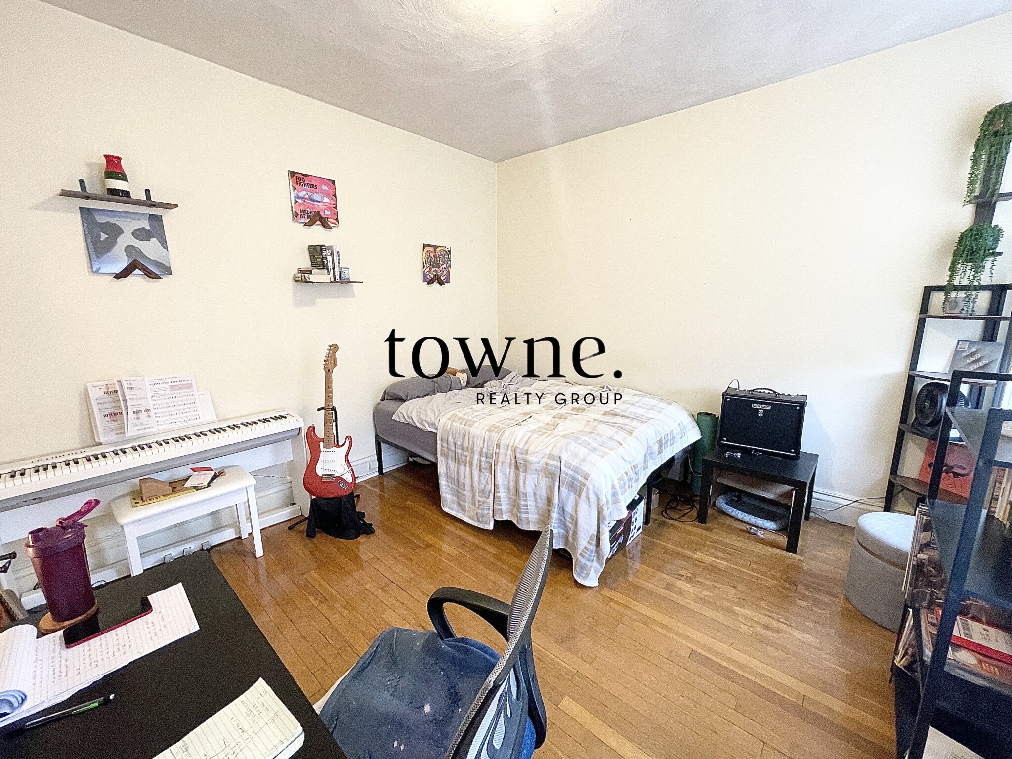 106 Queensberry St, Fenway