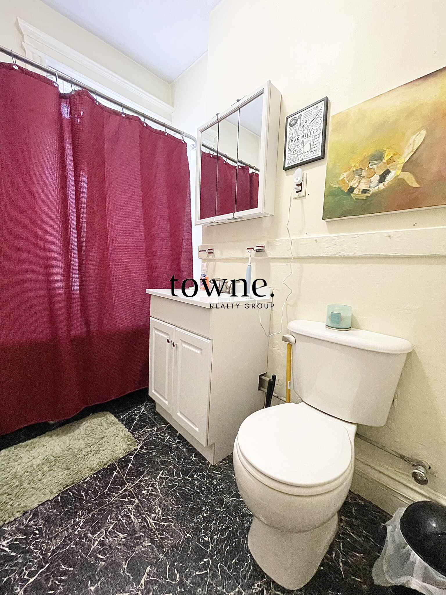 106 Queensberry St, Fenway