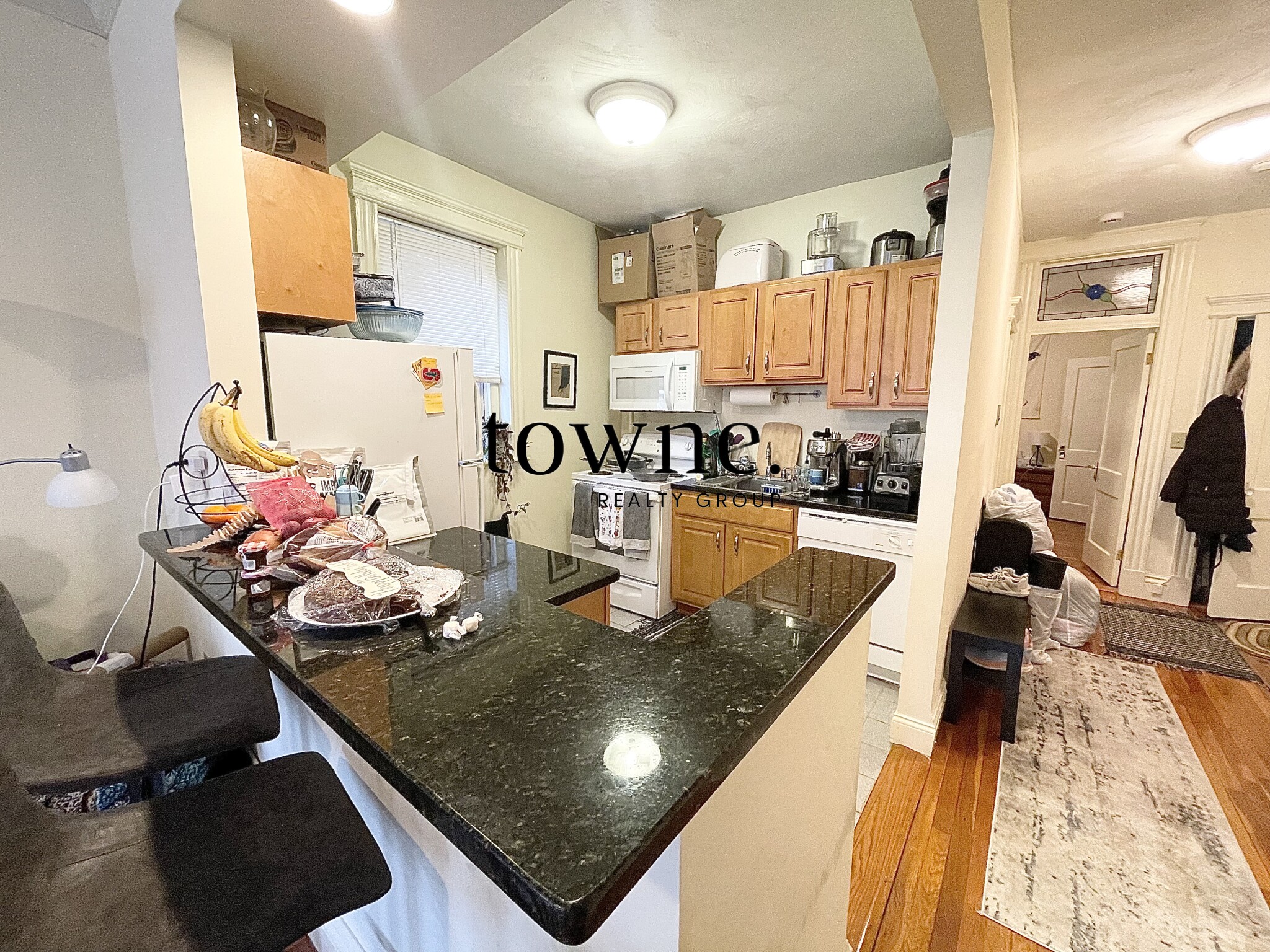 104 Queensberry St, Fenway