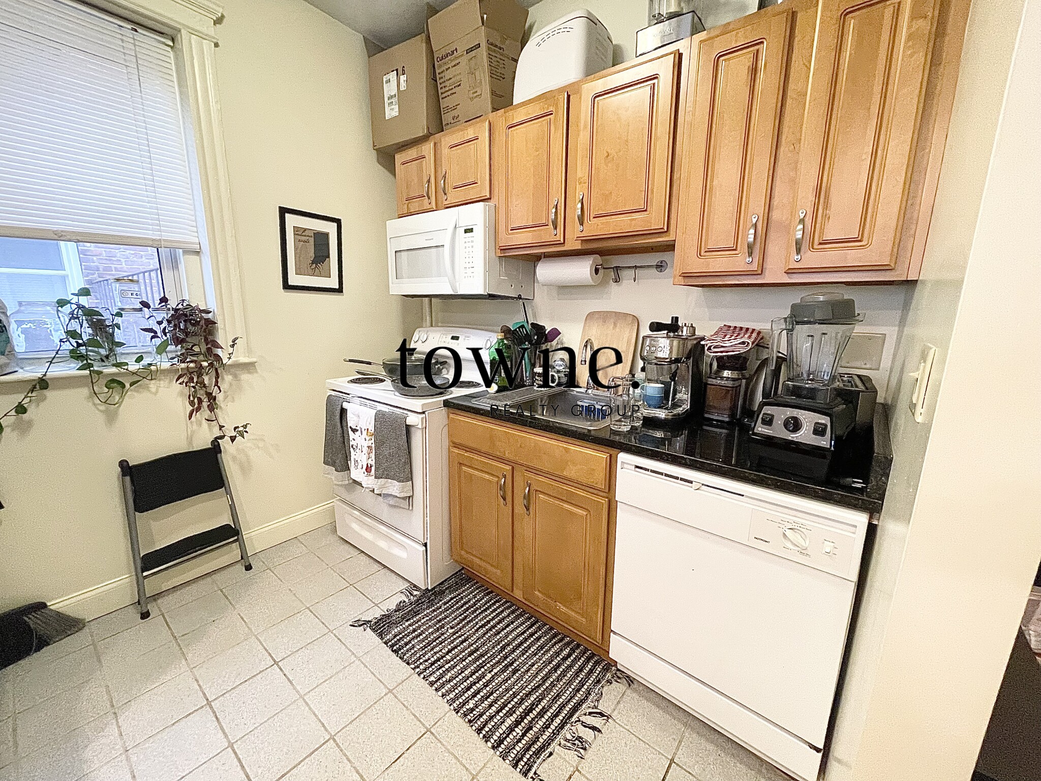 104 Queensberry St, Fenway