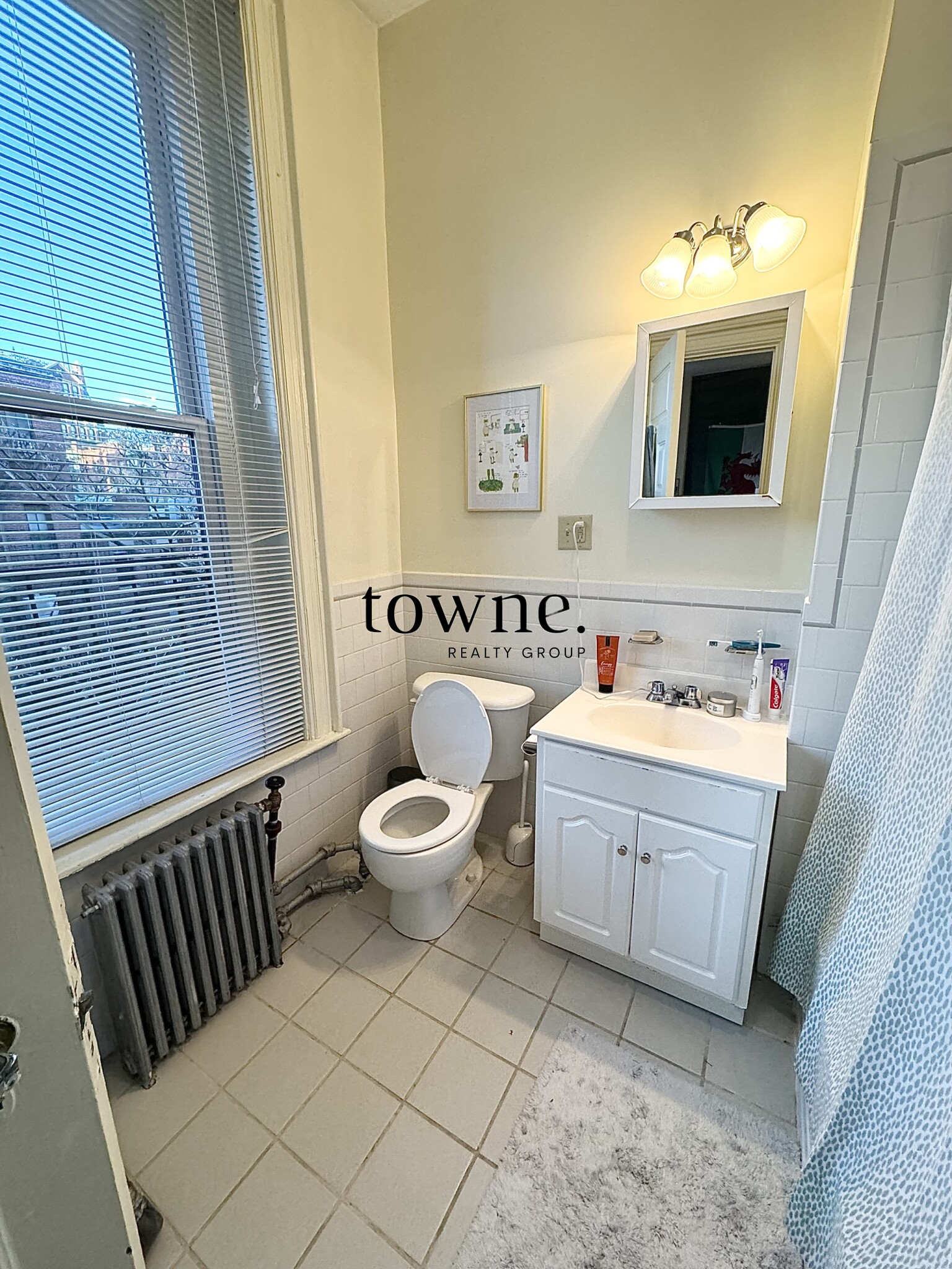 379 Commonwealth Ave, Back Bay