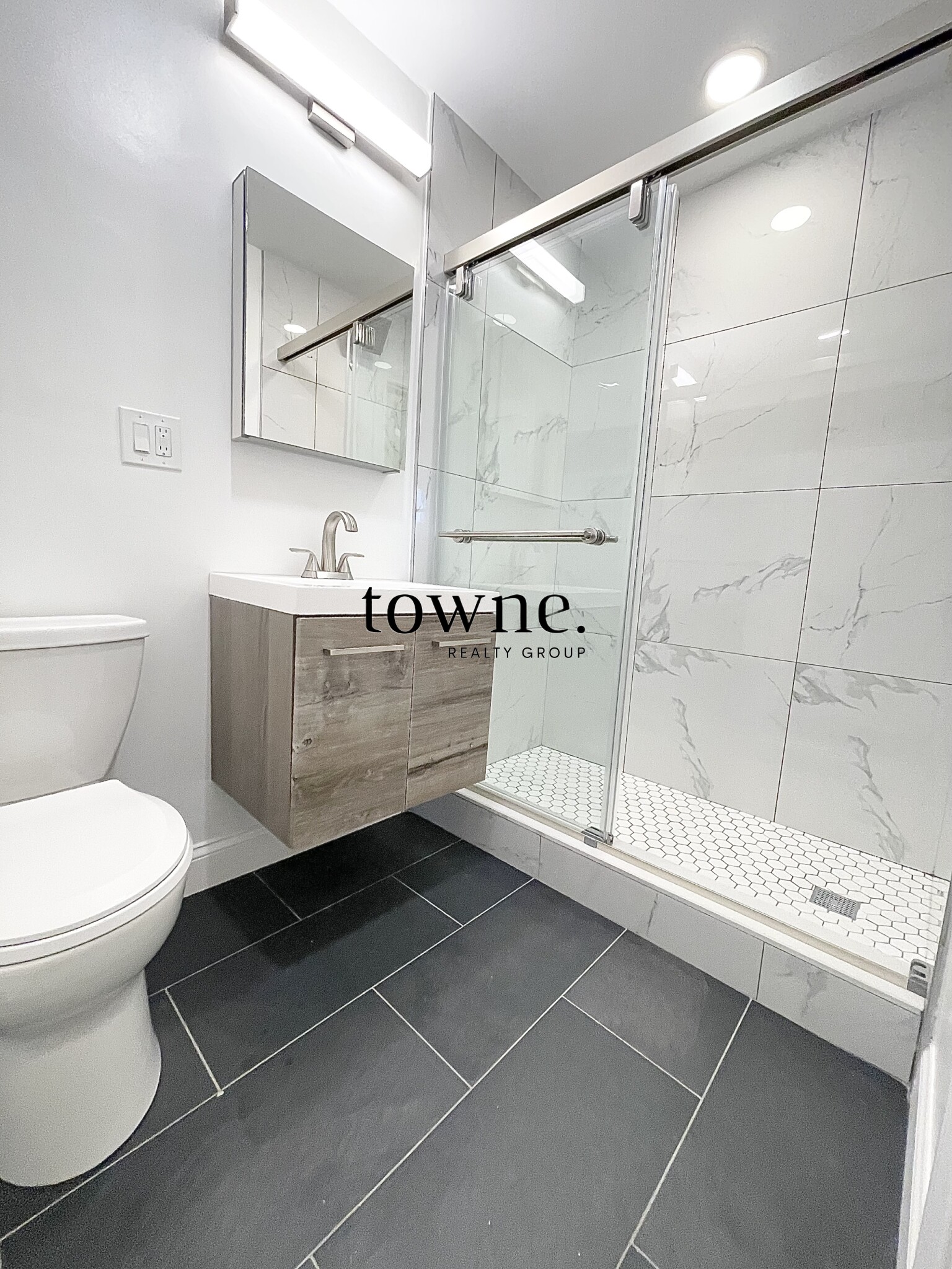 379 Commonwealth Ave, Back Bay