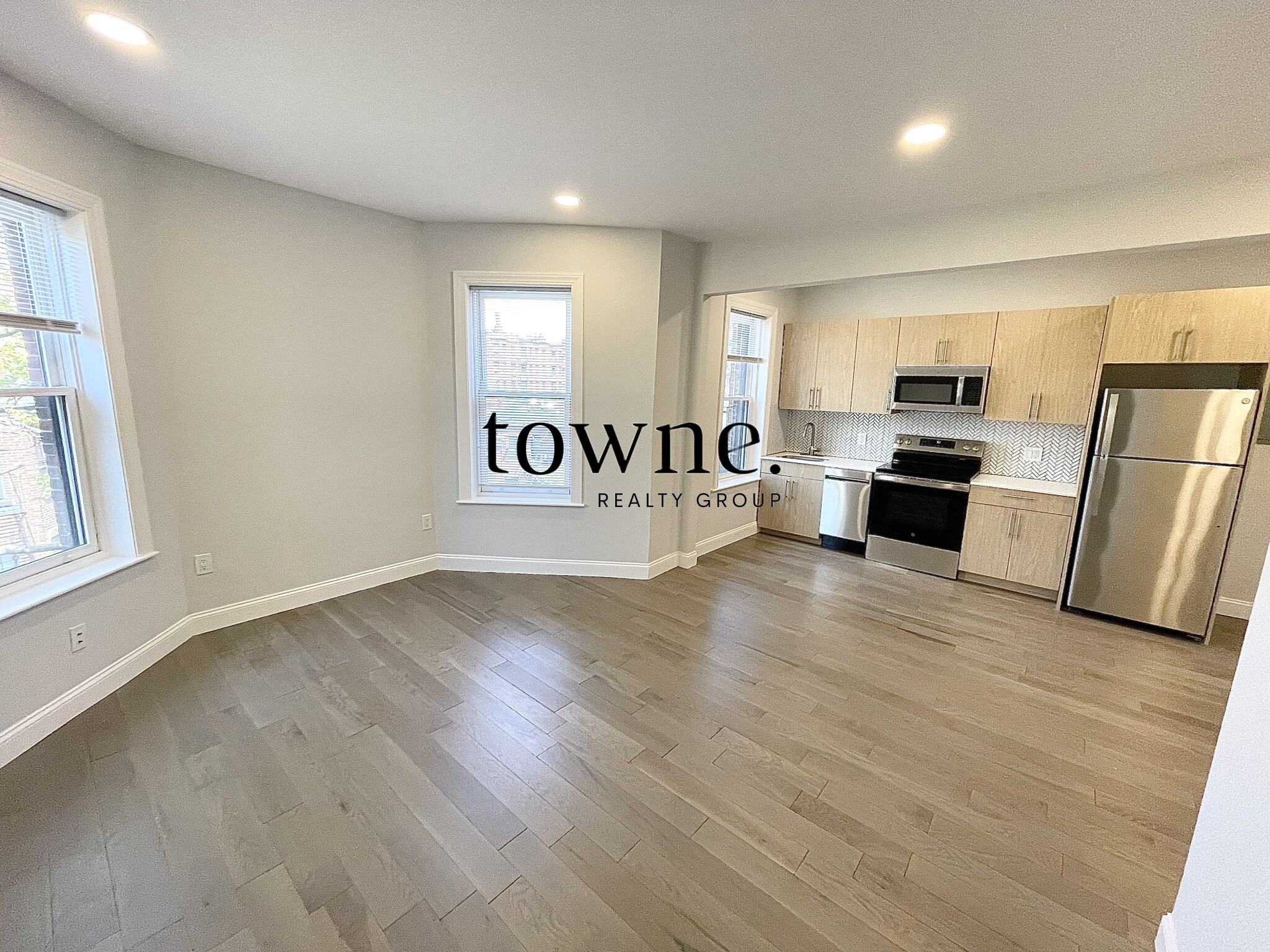 379 Commonwealth Ave, Back Bay