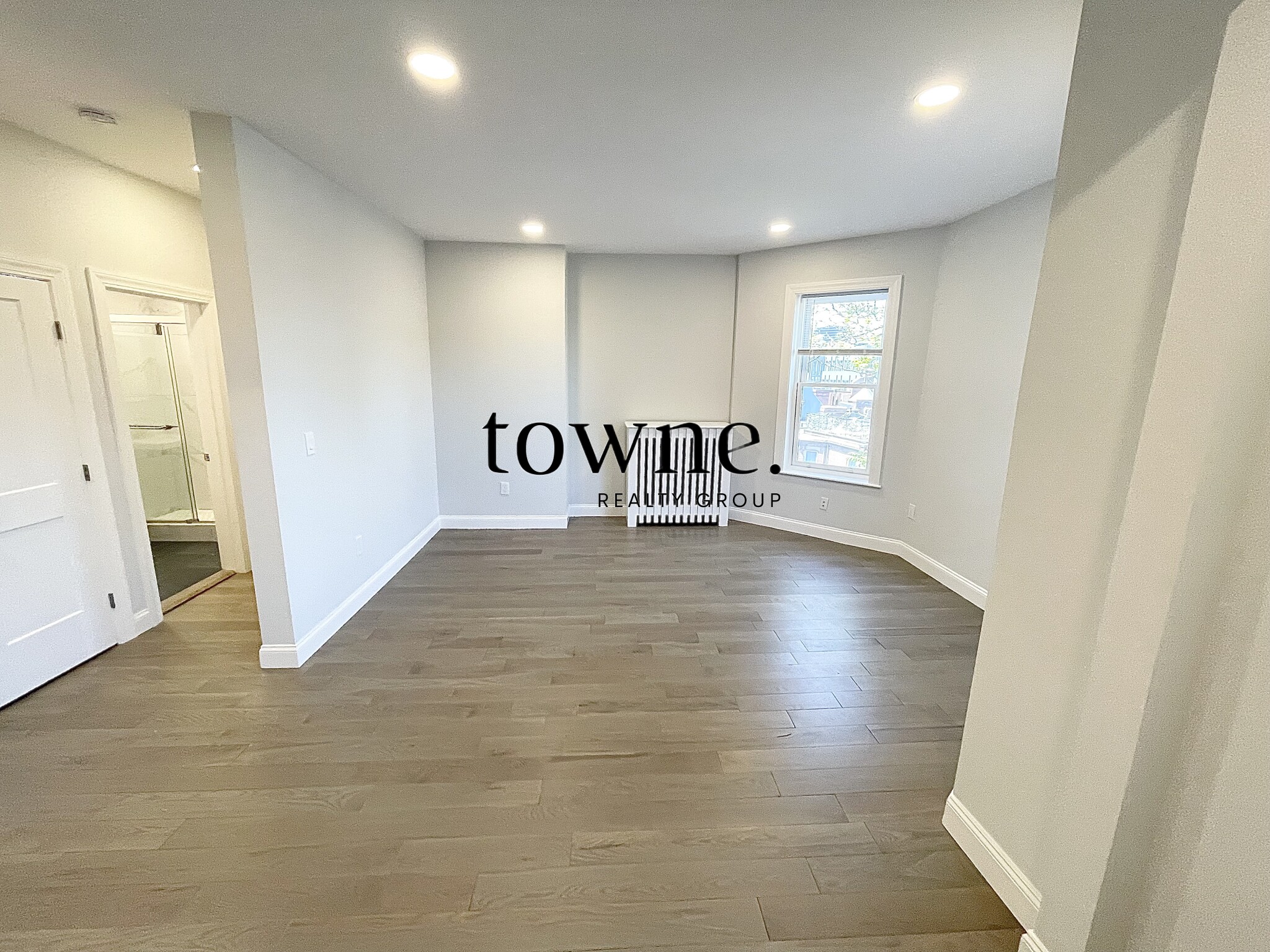 379 Commonwealth Ave, Back Bay