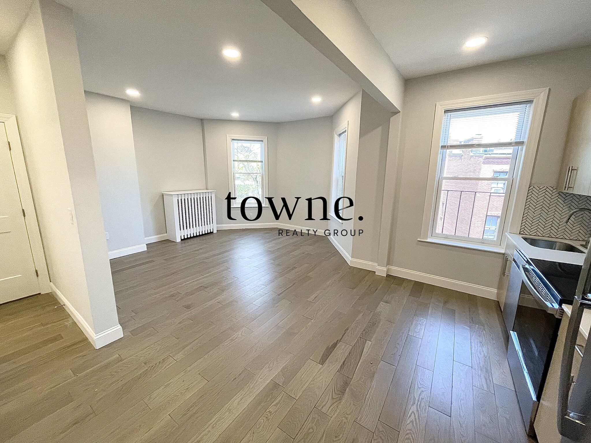 379 Commonwealth Ave, Back Bay