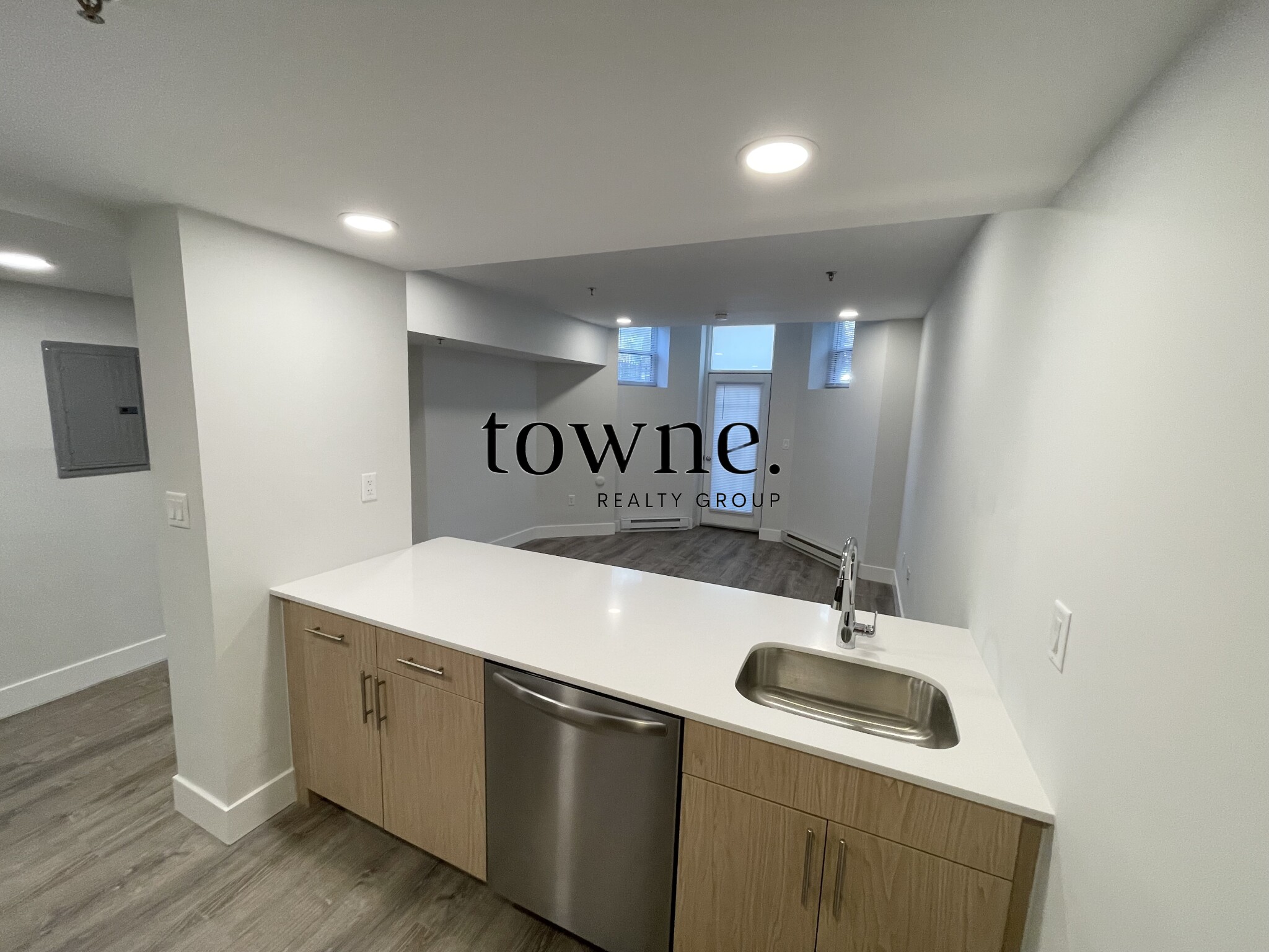 36 Queensberry St, Fenway