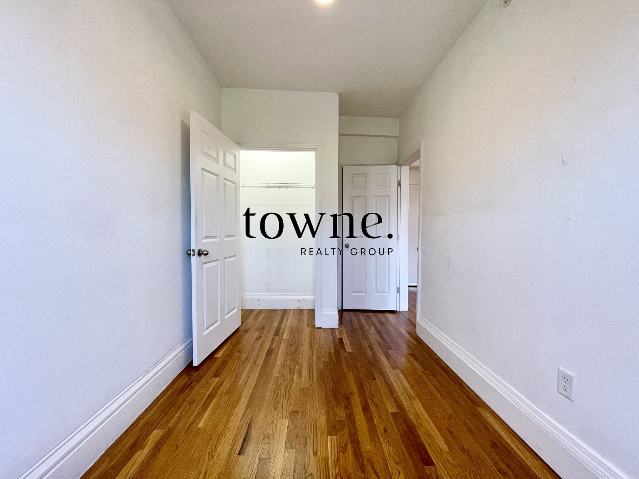 268 Newbury St, Back Bay