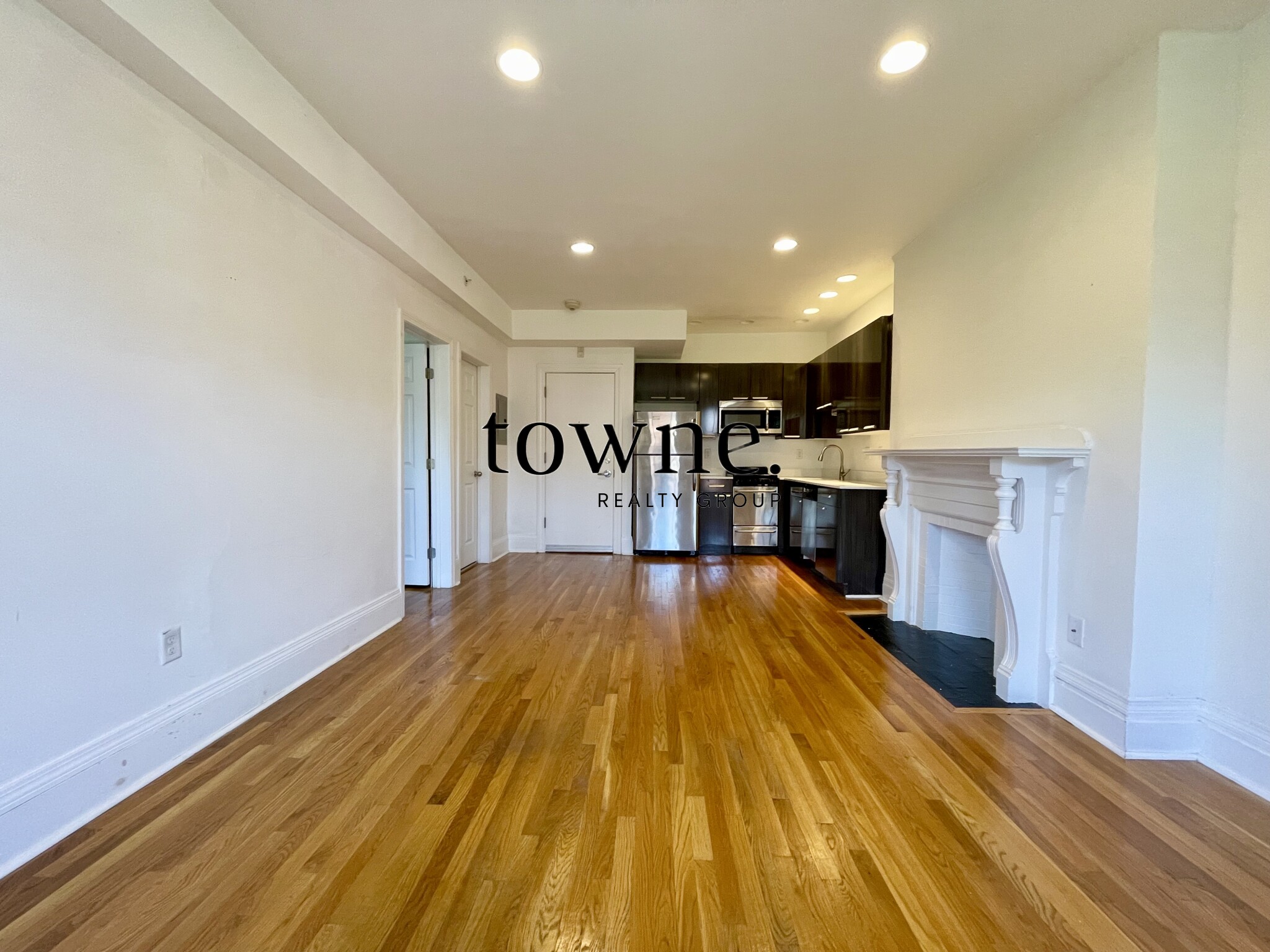 268 Newbury St, Back Bay