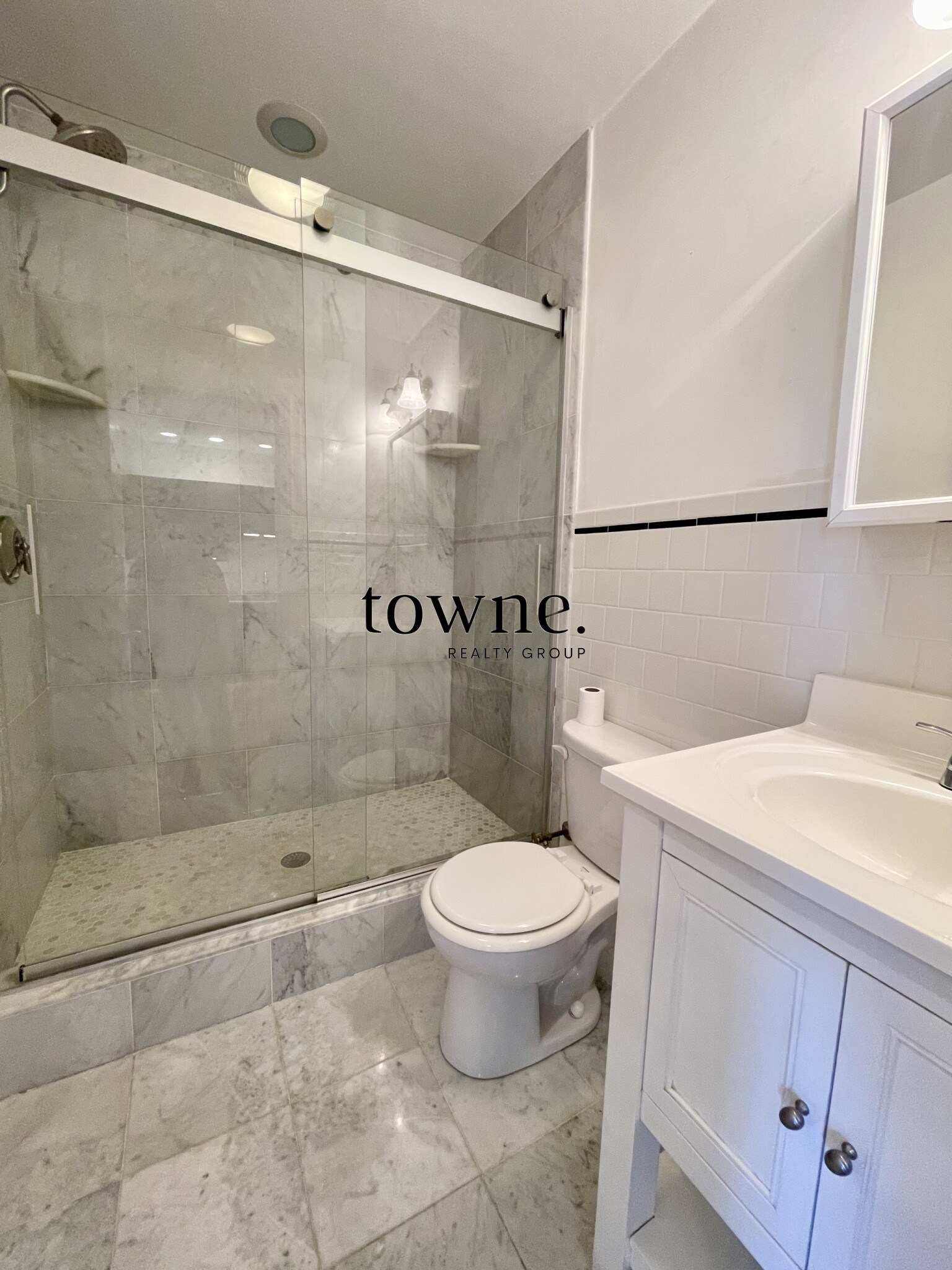 268 Newbury St, Back Bay