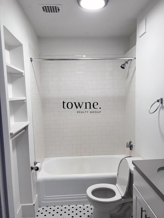 2 Joy St, Beacon Hill