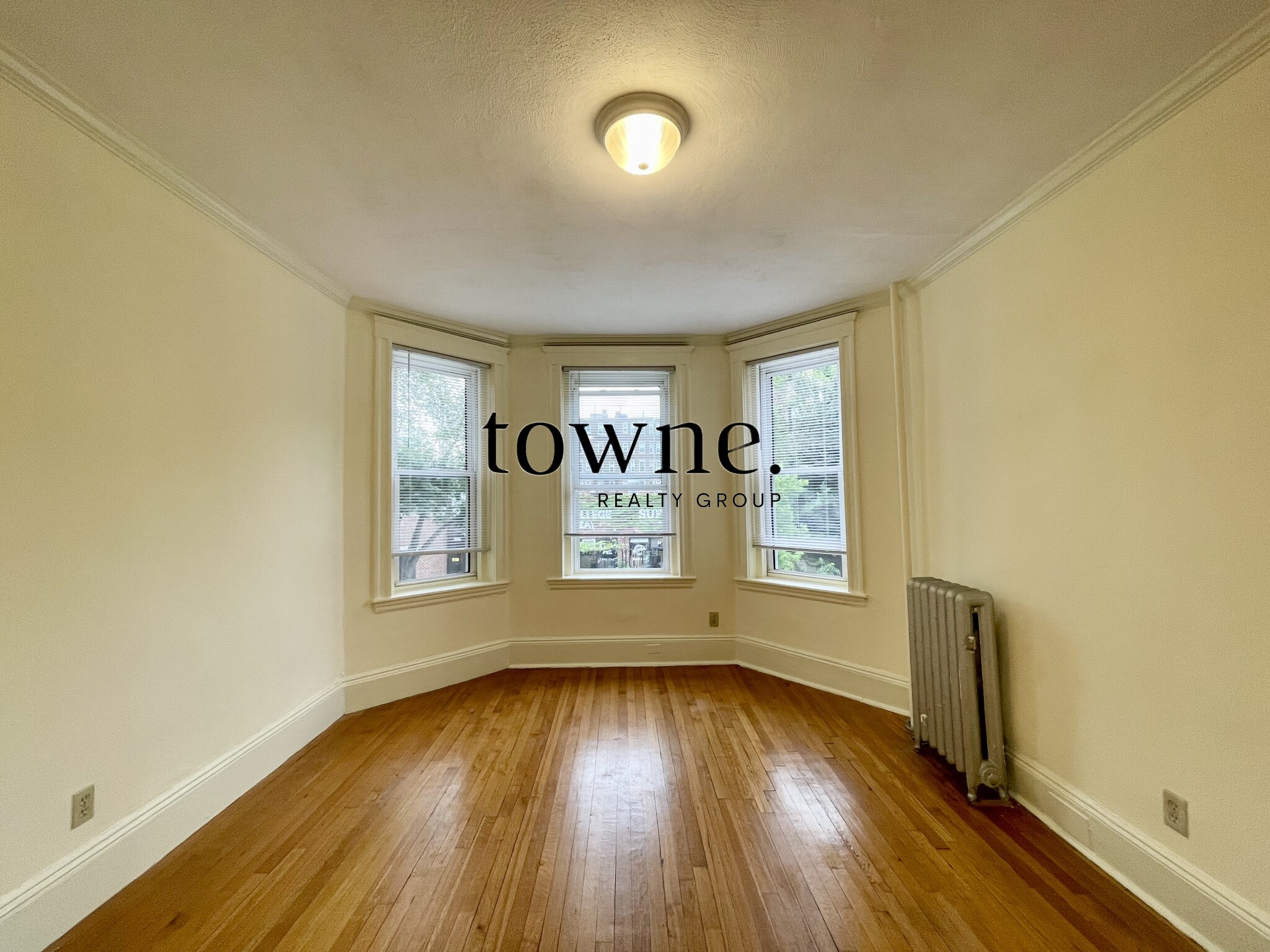 51 Queensberry St, Fenway