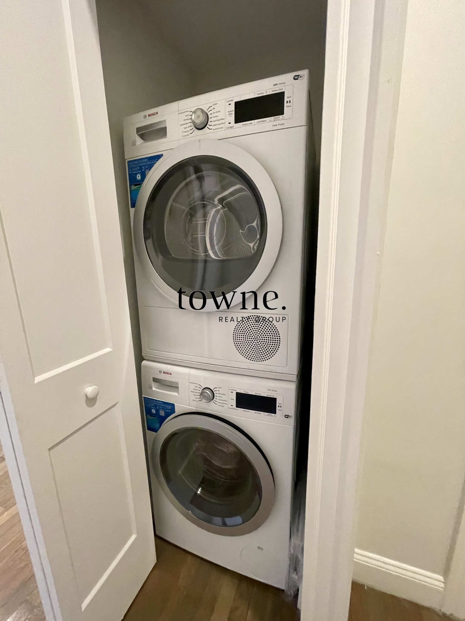 102 Queensberry St, Fenway