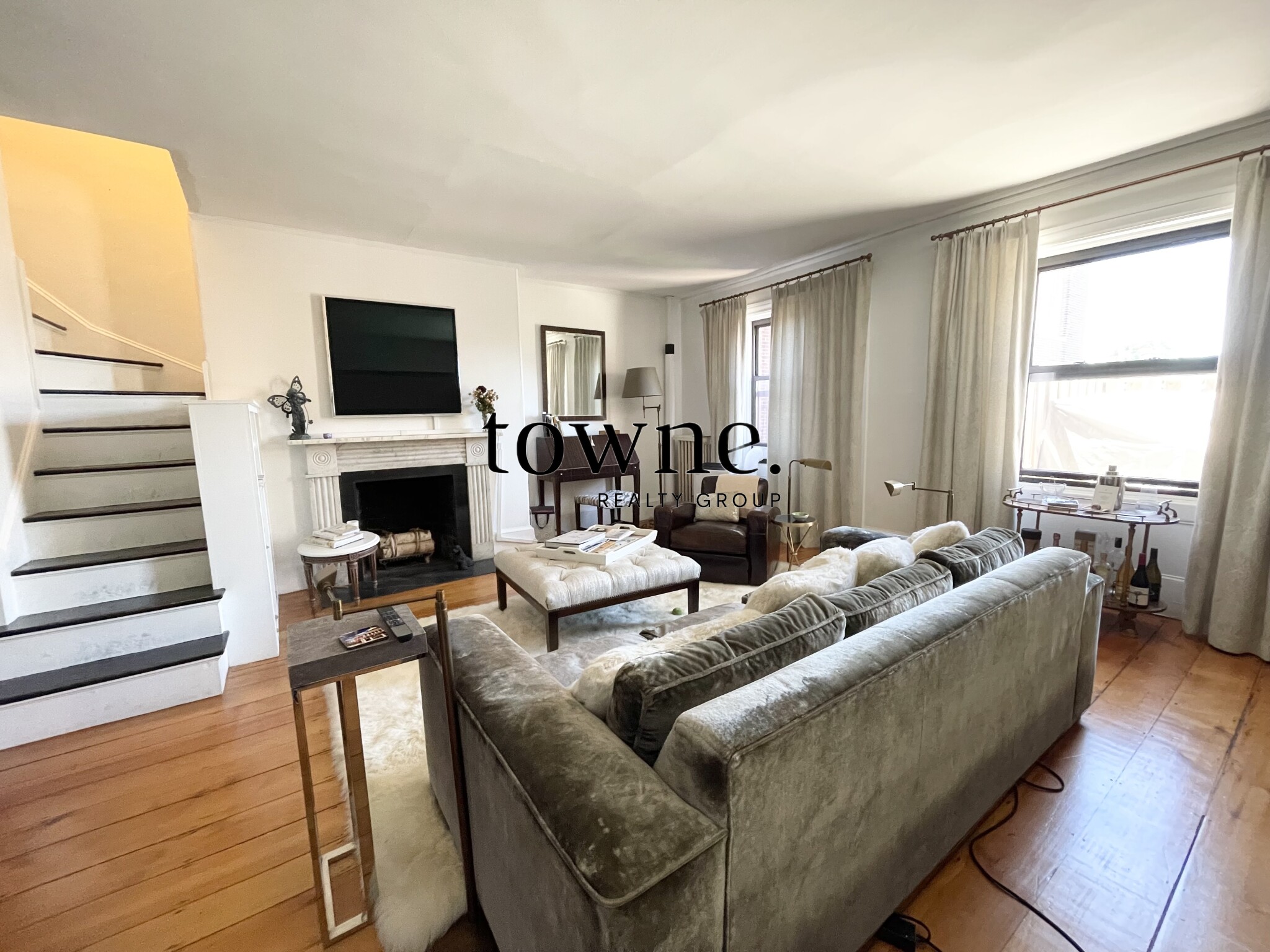 2 Joy St, Beacon Hill