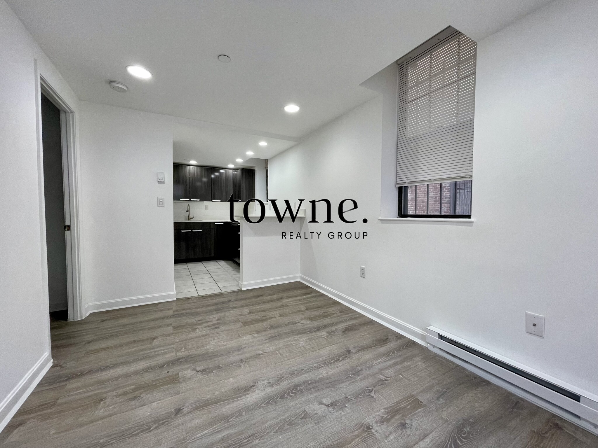 105 Queensberry St, Fenway