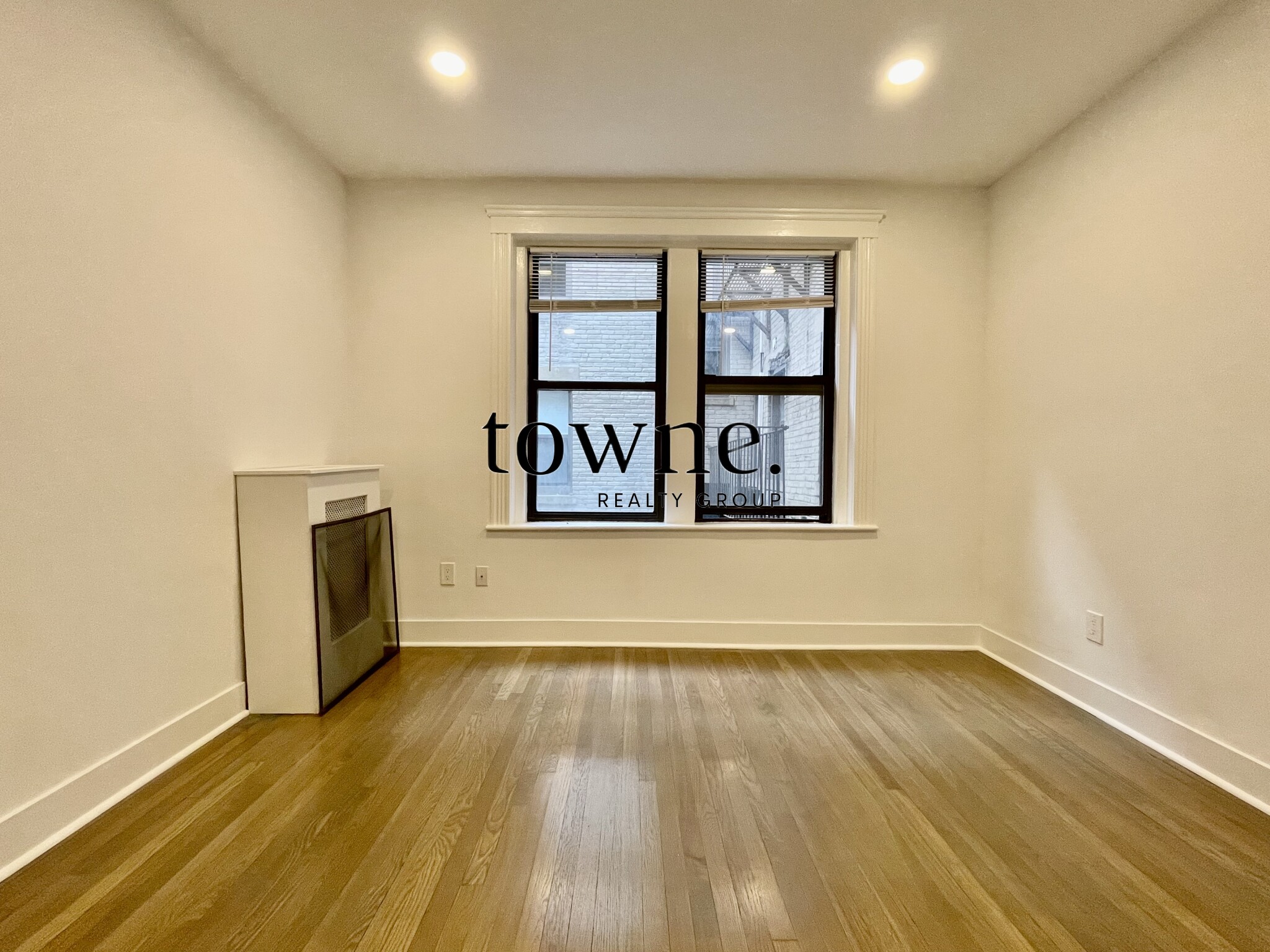 11 Peterborough St, Fenway