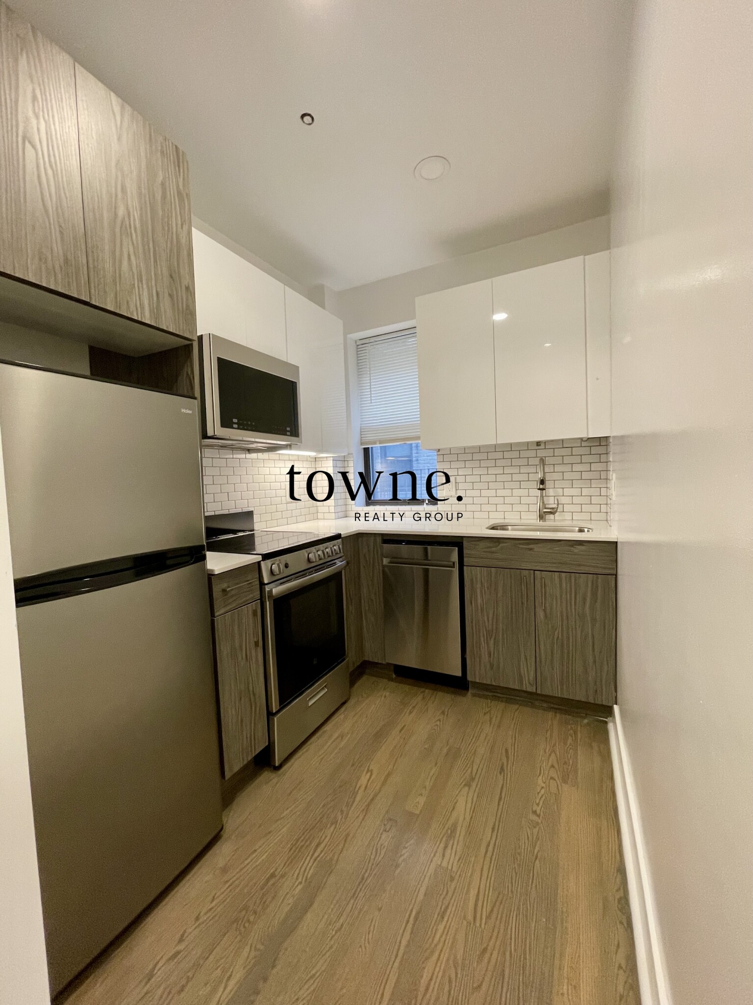 11 Peterborough St, Fenway