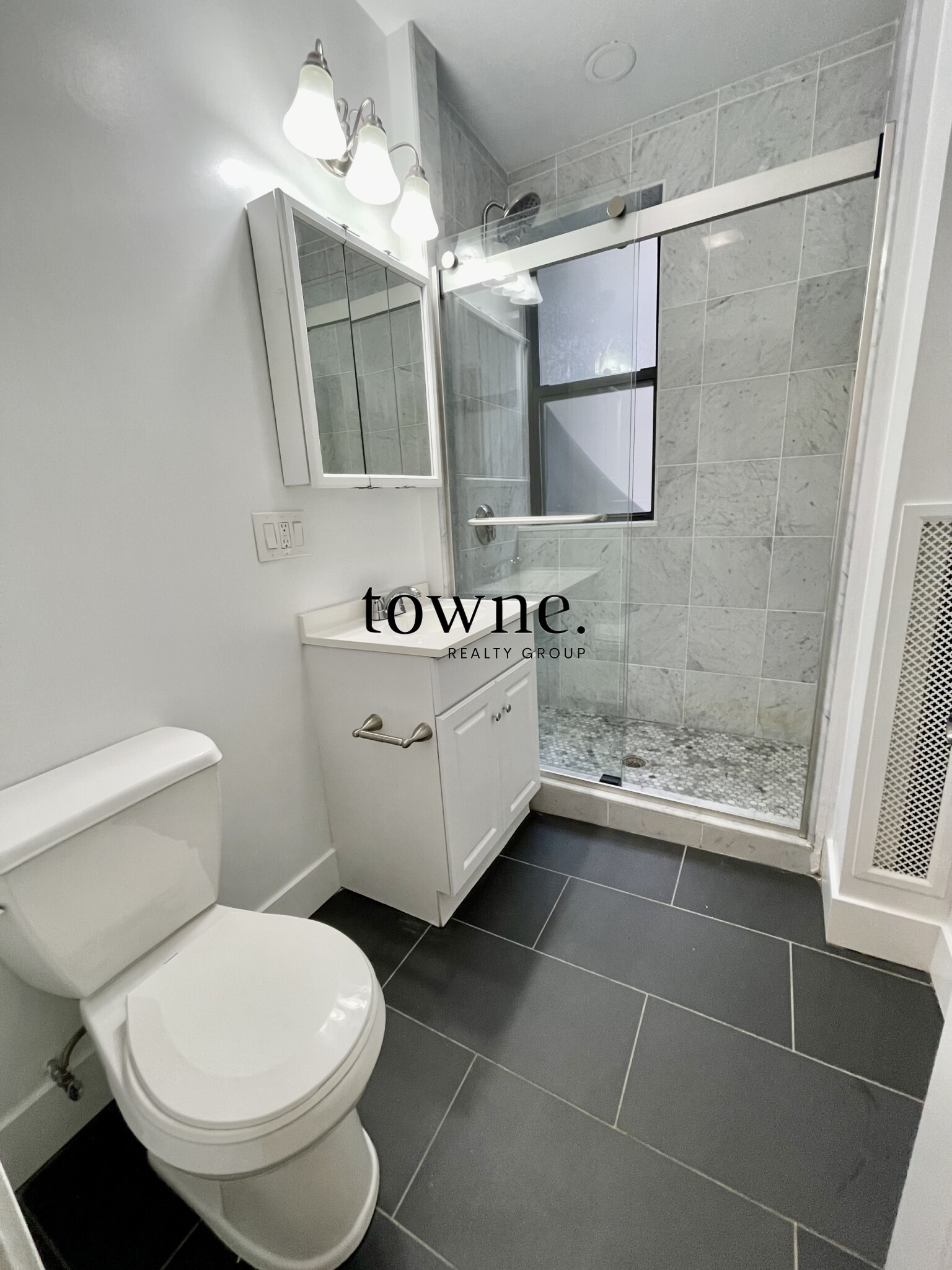 11 Peterborough St, Fenway