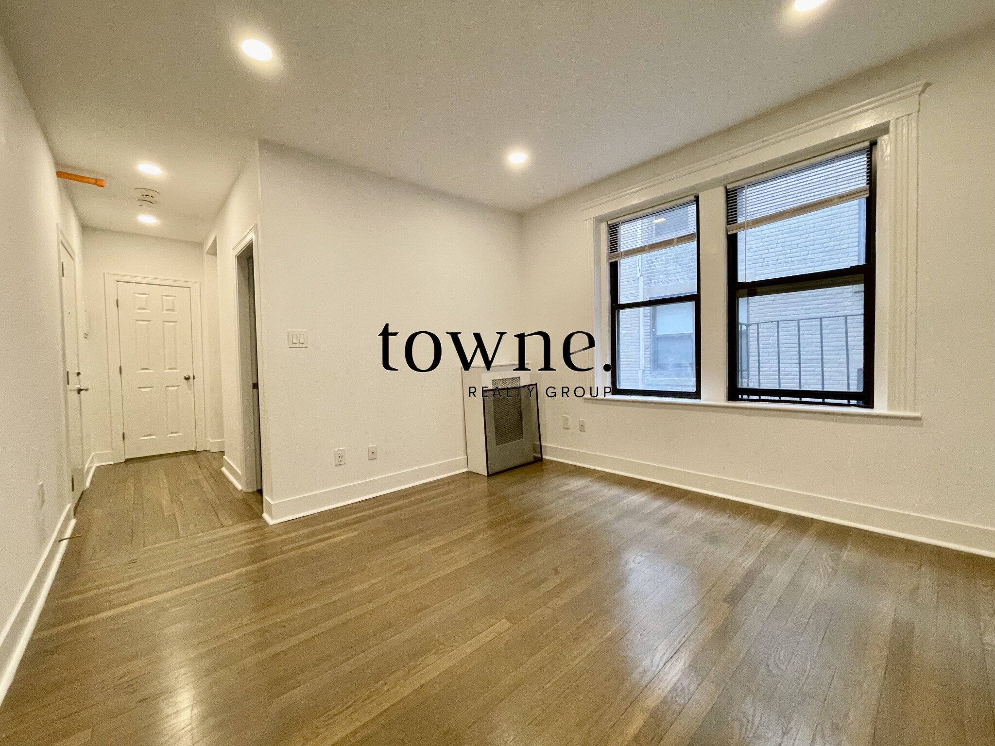 11 Peterborough St, Fenway